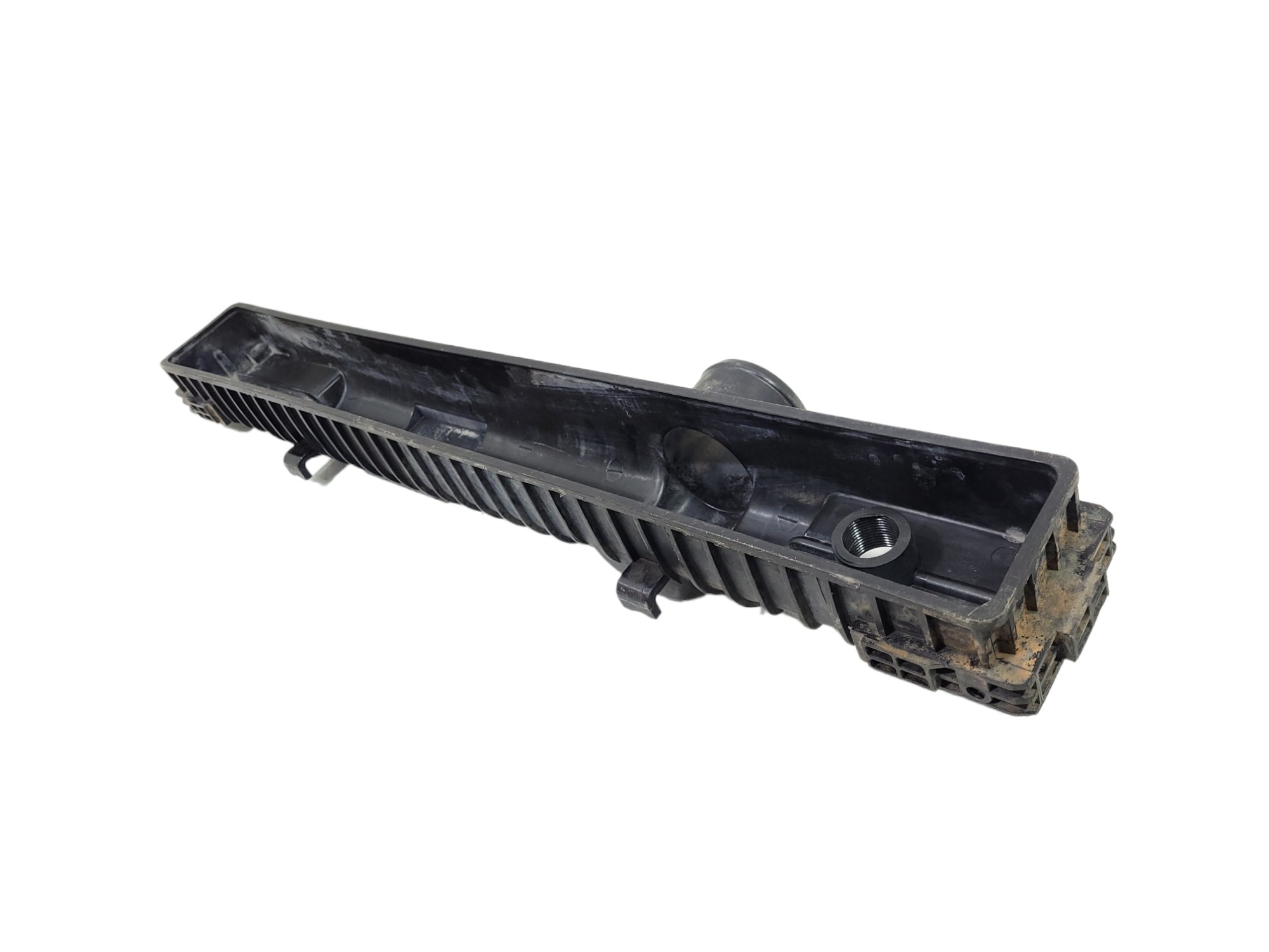 Caixa Radiador De Água Volvo Vm W8701001 4