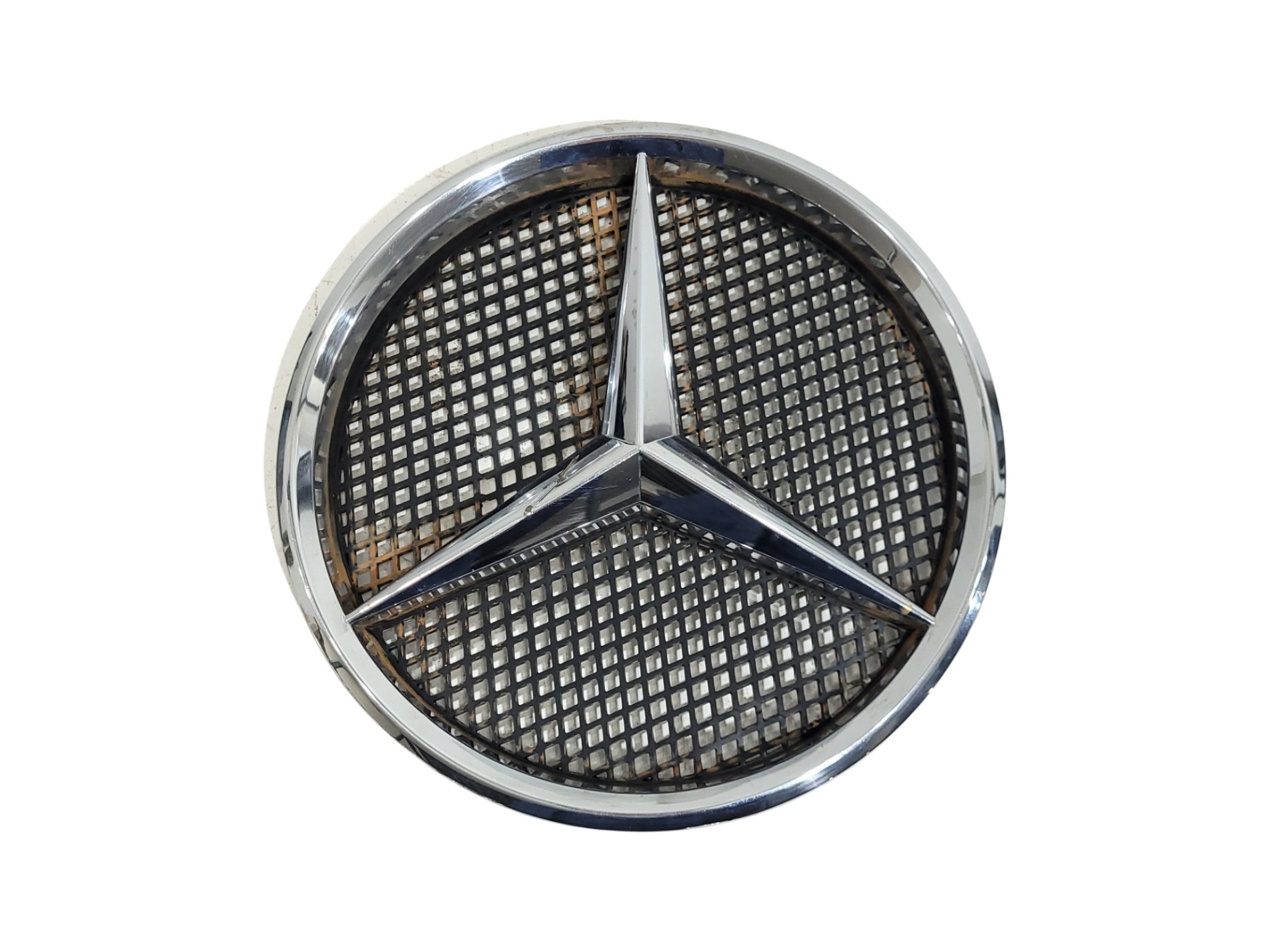 Emblema Grade Dianteira M Benz Axor 2831 2007 A9448100018 1