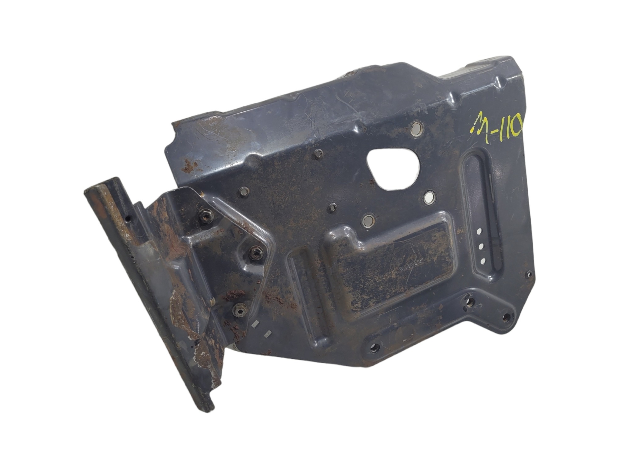 Suporte Estribo Direito Scania 420 2010 5