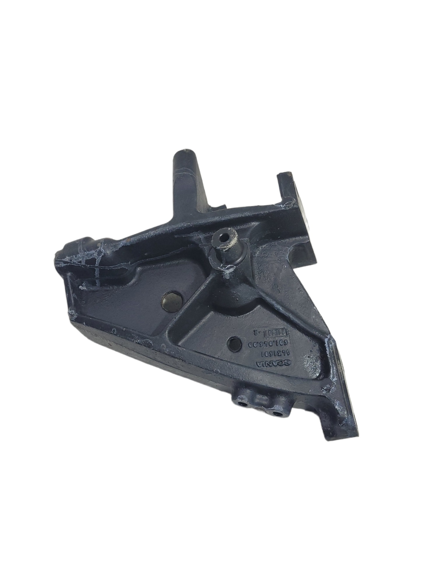 Suporte Alma Parachoque Esquerdo Scania 5