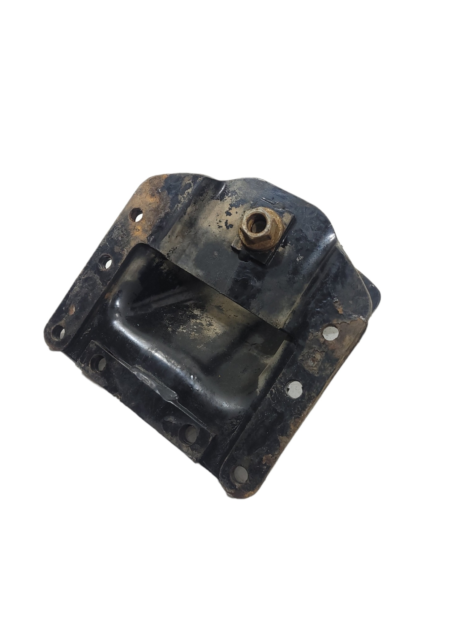 Suporte Mola Traseira M Benz Accelo 915 4