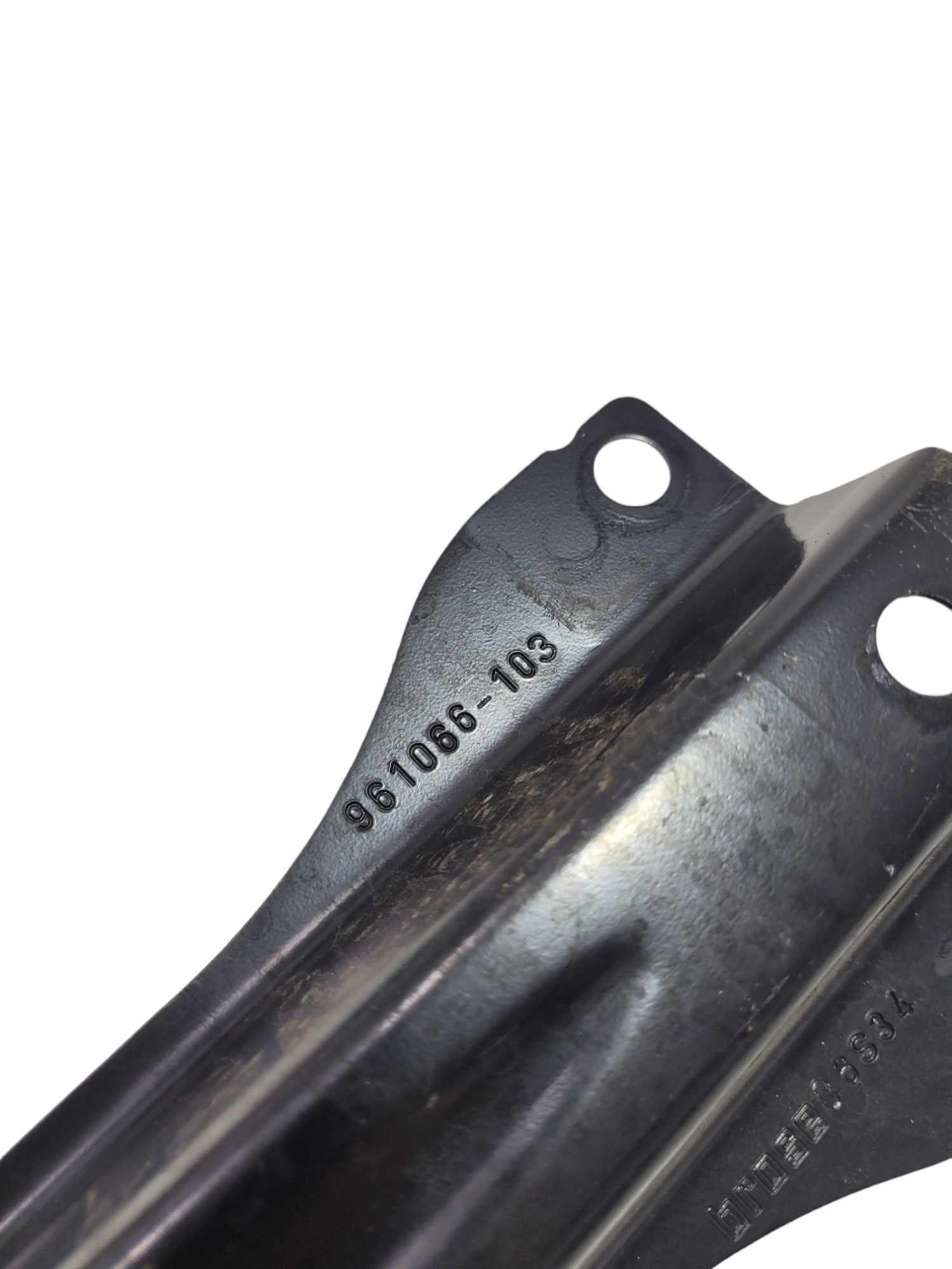 Suporte Volvo 96106610 3
