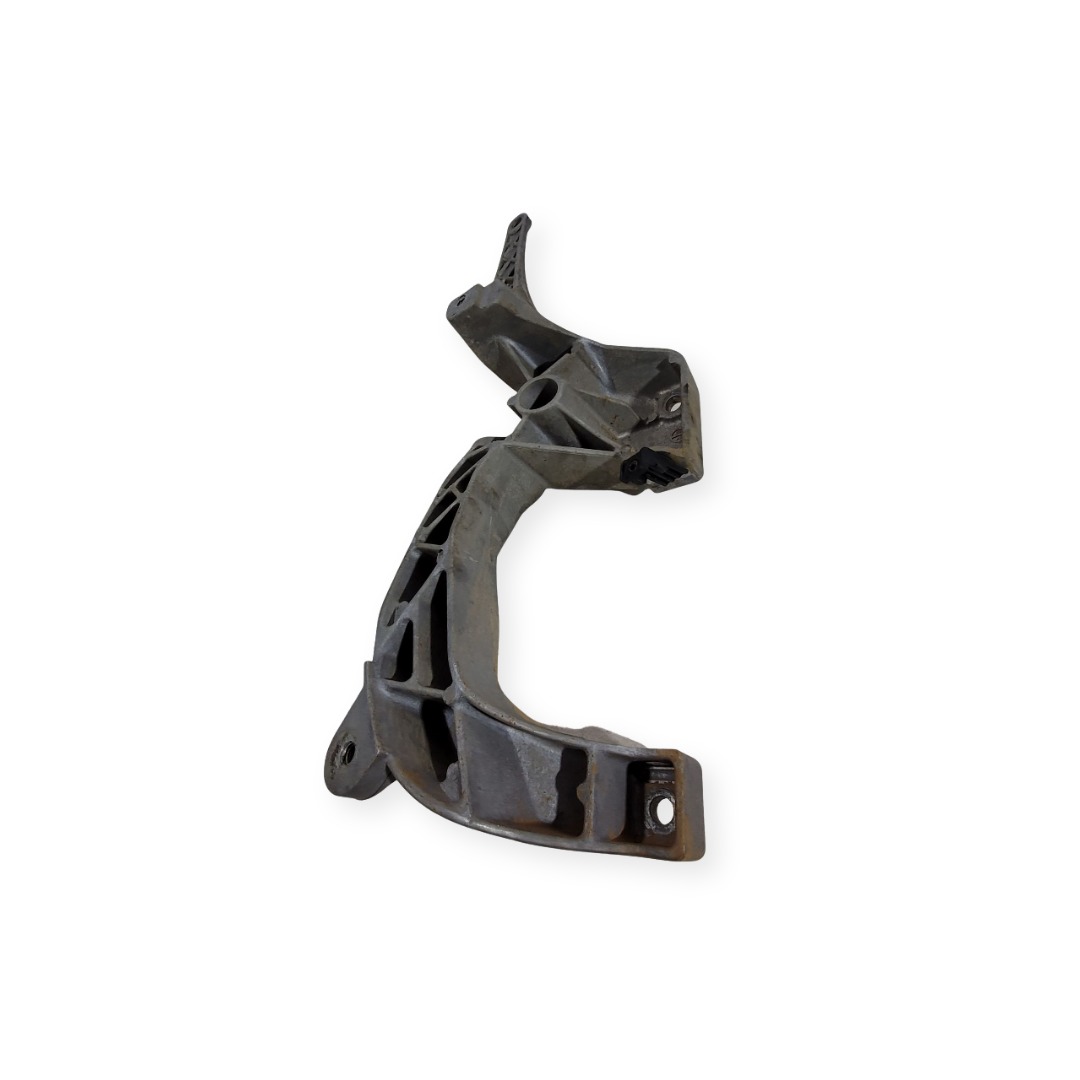 Suporte Farol Esquerdo Mbenz Axor940 855 14 31 4