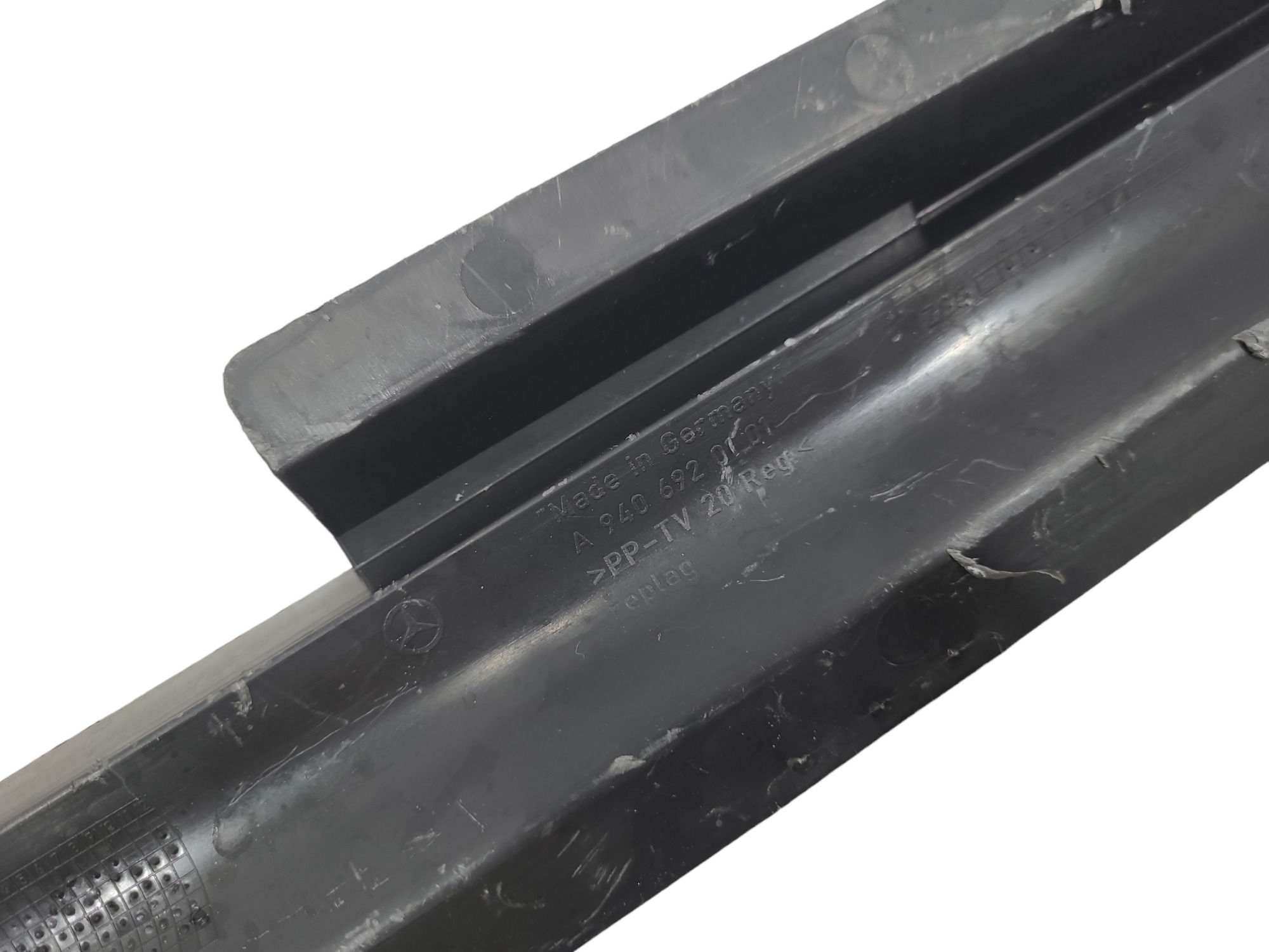 Moldura Coluna Inferior M Benz Axor A9406920101 5