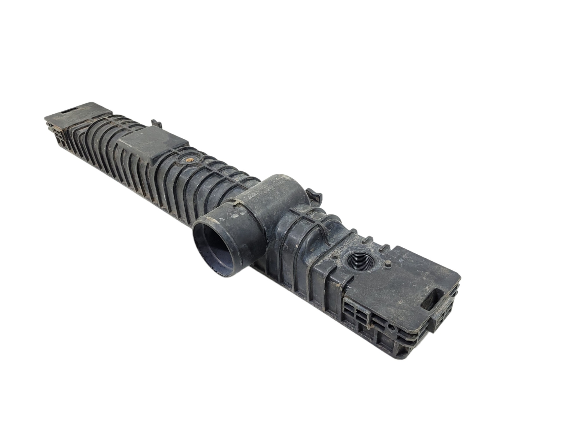 Caixa Radiador De Água Volvo Vm W8701001 4