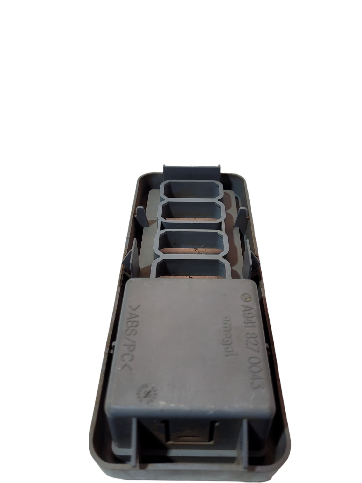 Quadro De Comutação Cabine Mb Atego Axor 9418270043 1