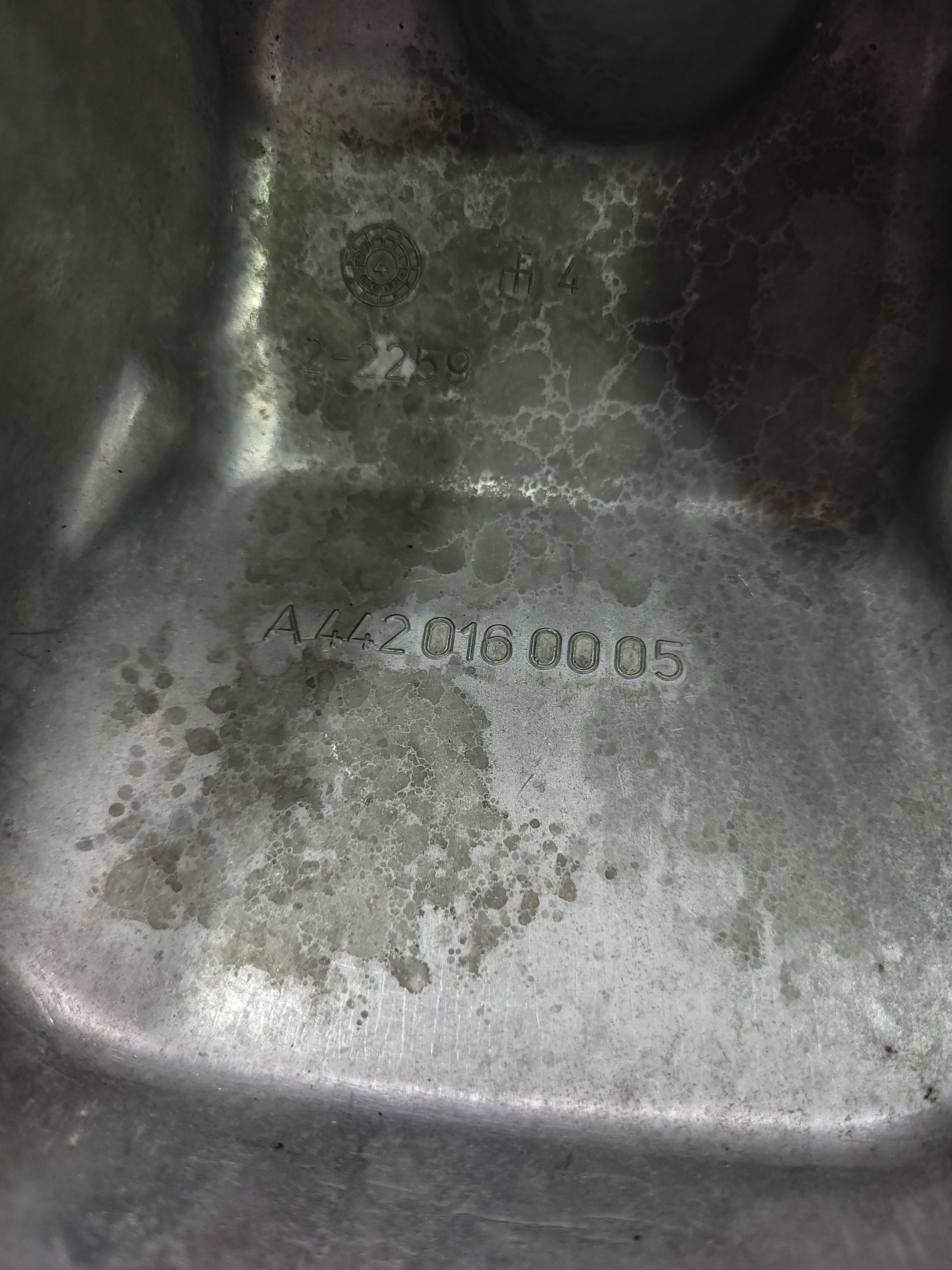Tampa De Válvula Motor M Benz 447 4420160005 5
