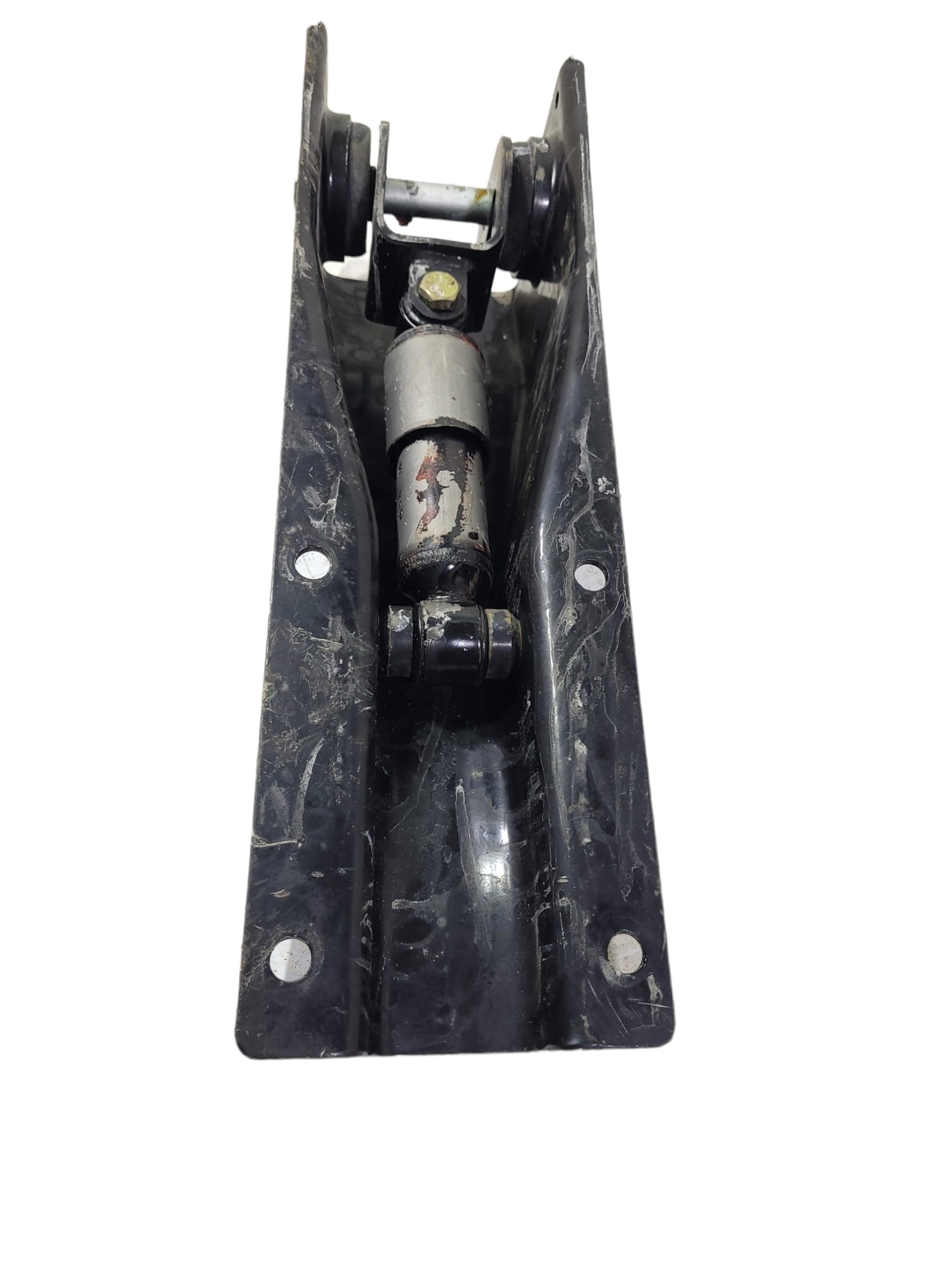 Suporte Traseiro Cabine Ford Cargo 899397b 1