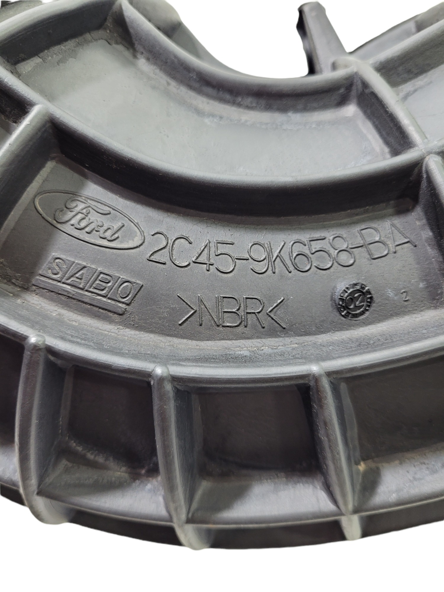 Ponta Da Mangueira Filtro Ar Ao Turbo Motor Ford Cargo 5