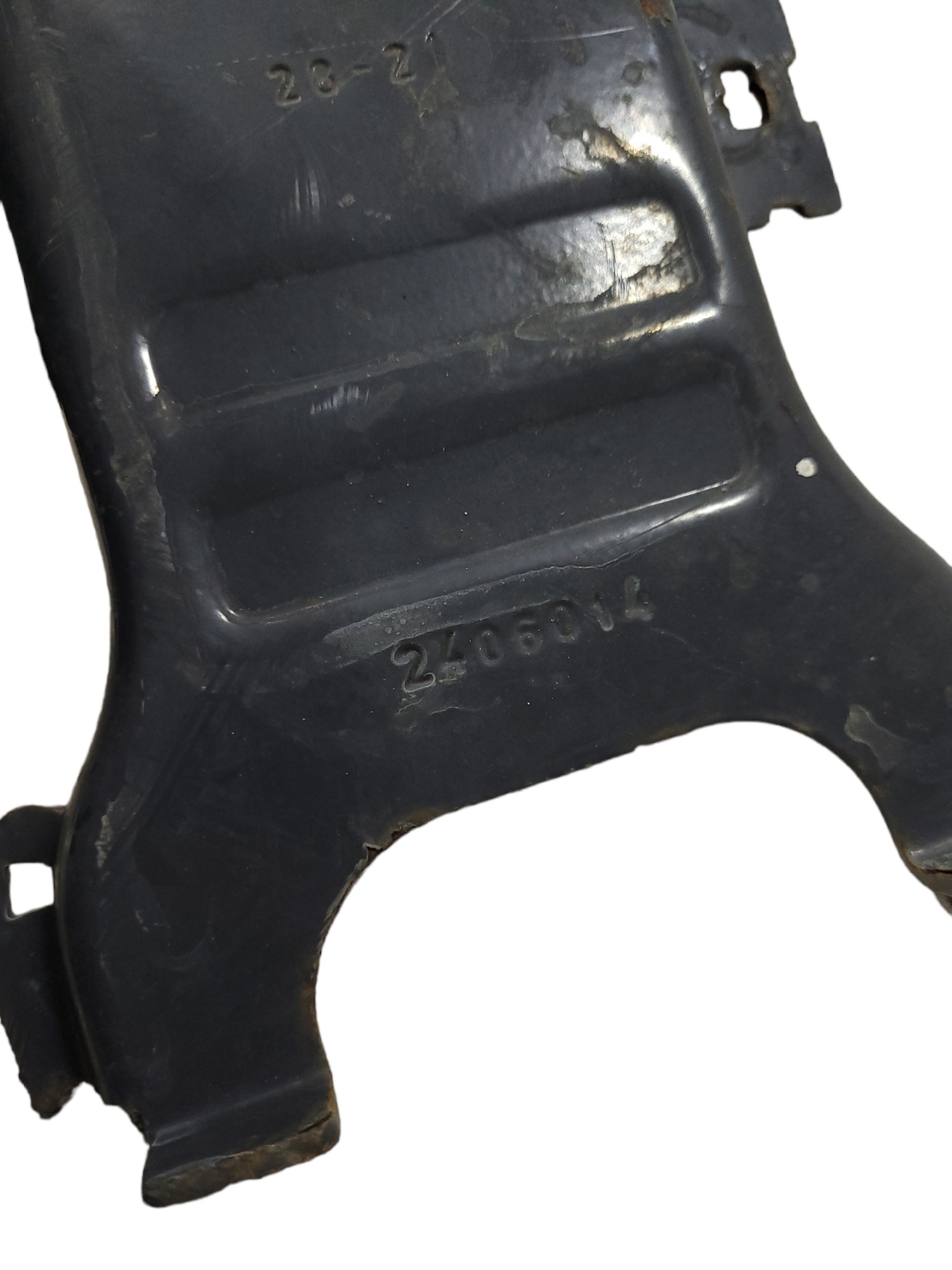 Suporte Caixa De Bateria Scania 2406014 5