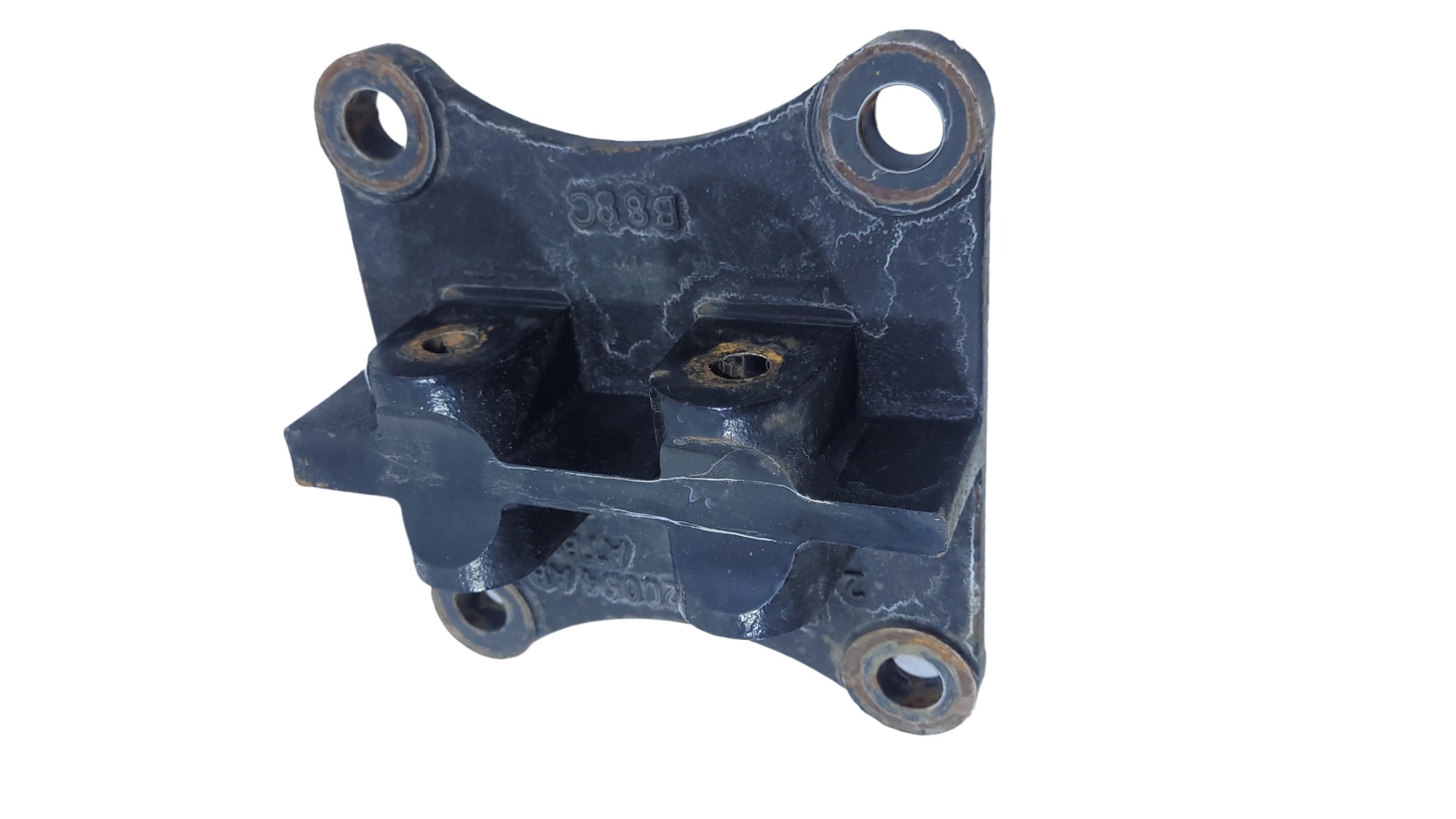 Gancho Interno Degrau Lateral Ford Cargo 3