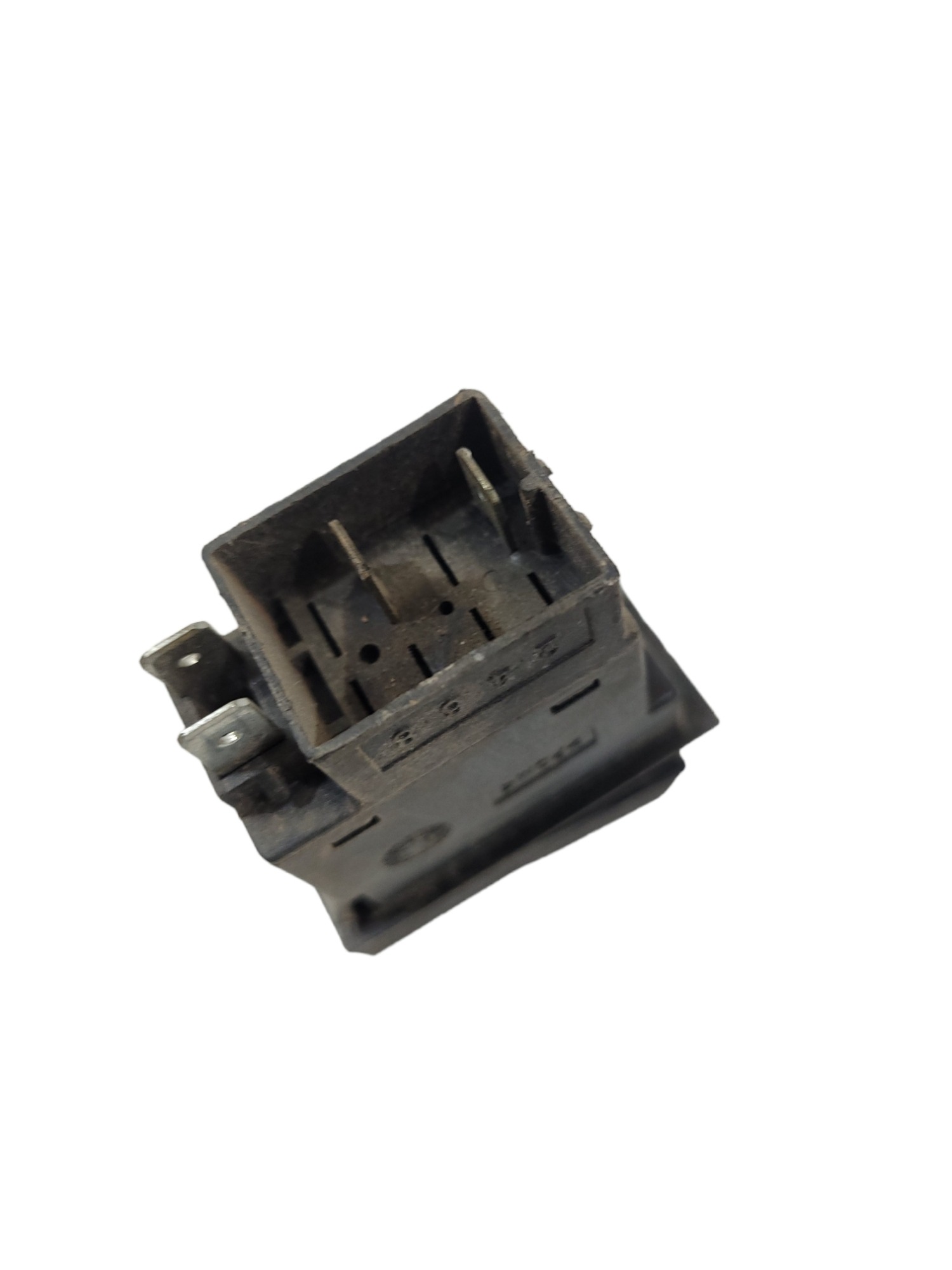 Botão Interruptor Buzina Sinotruk Wg9925581020 2