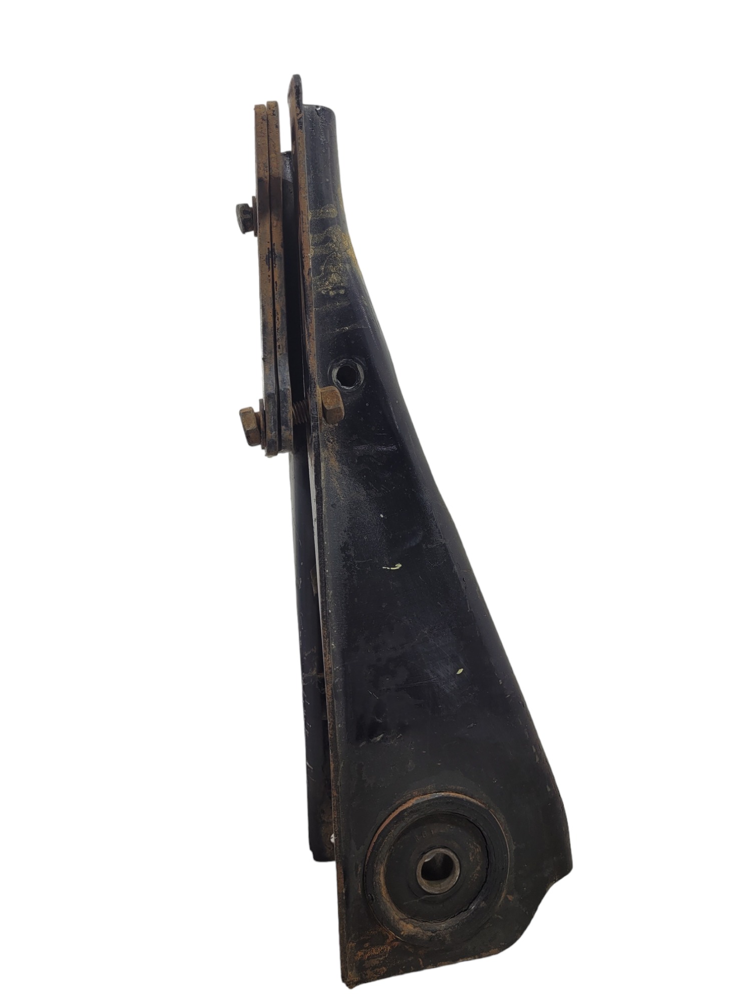 Suporte Traseiro Cabine Caminhão Volkswagen 13180 2