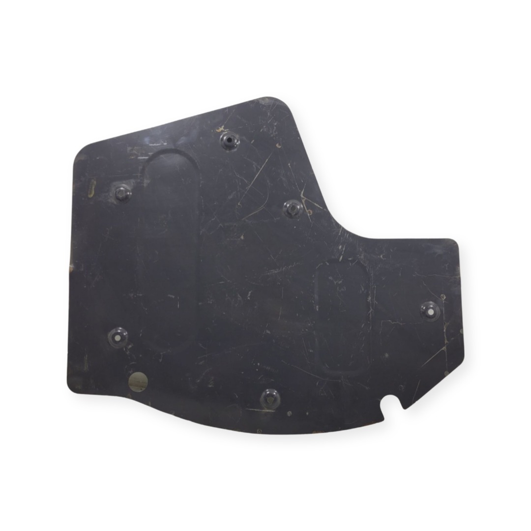 Defletor Calor Tanque Arla Volvo 21671842 1