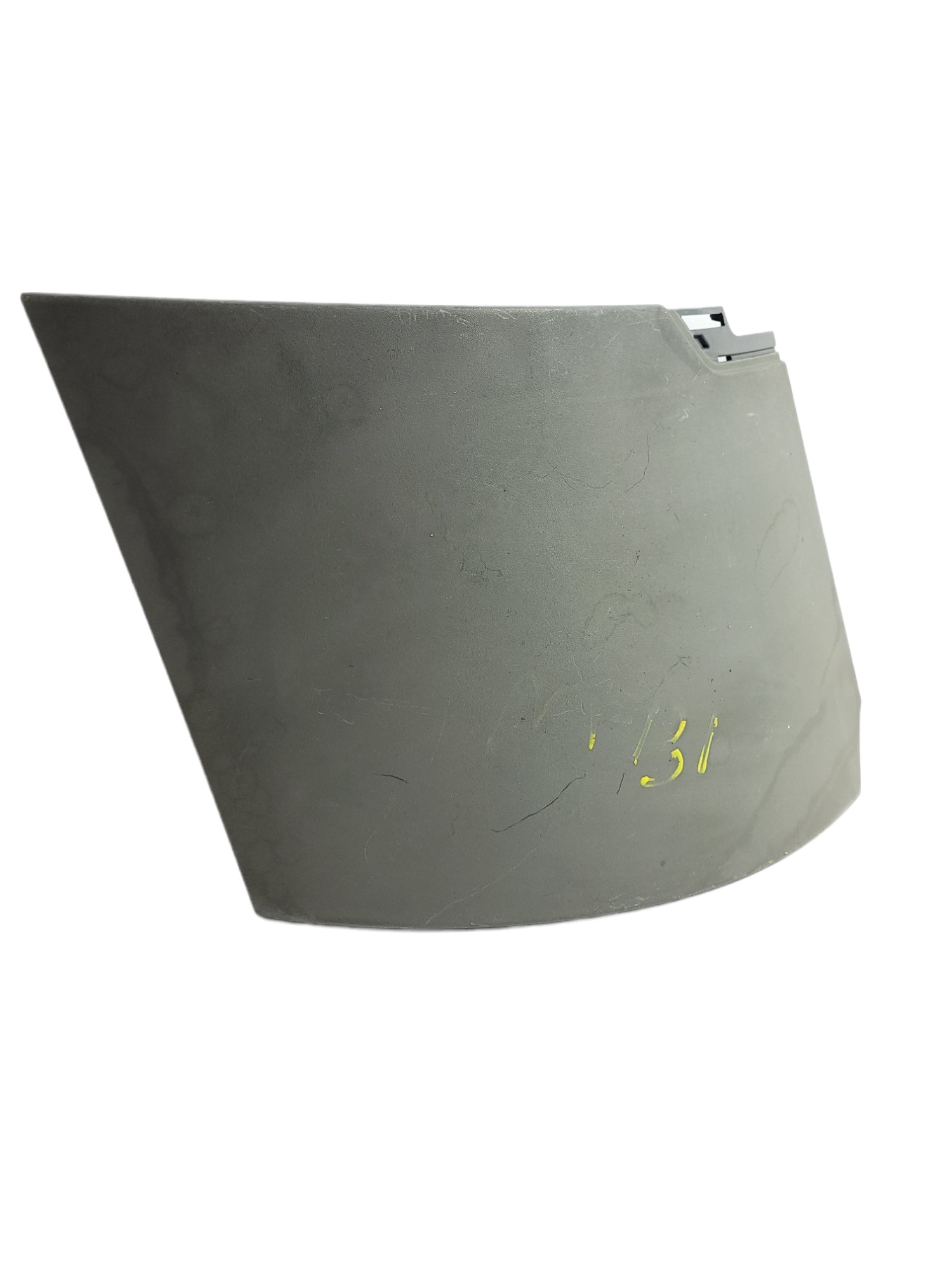 Acabamento Direito Capo 14 Volvo Fh N82858516