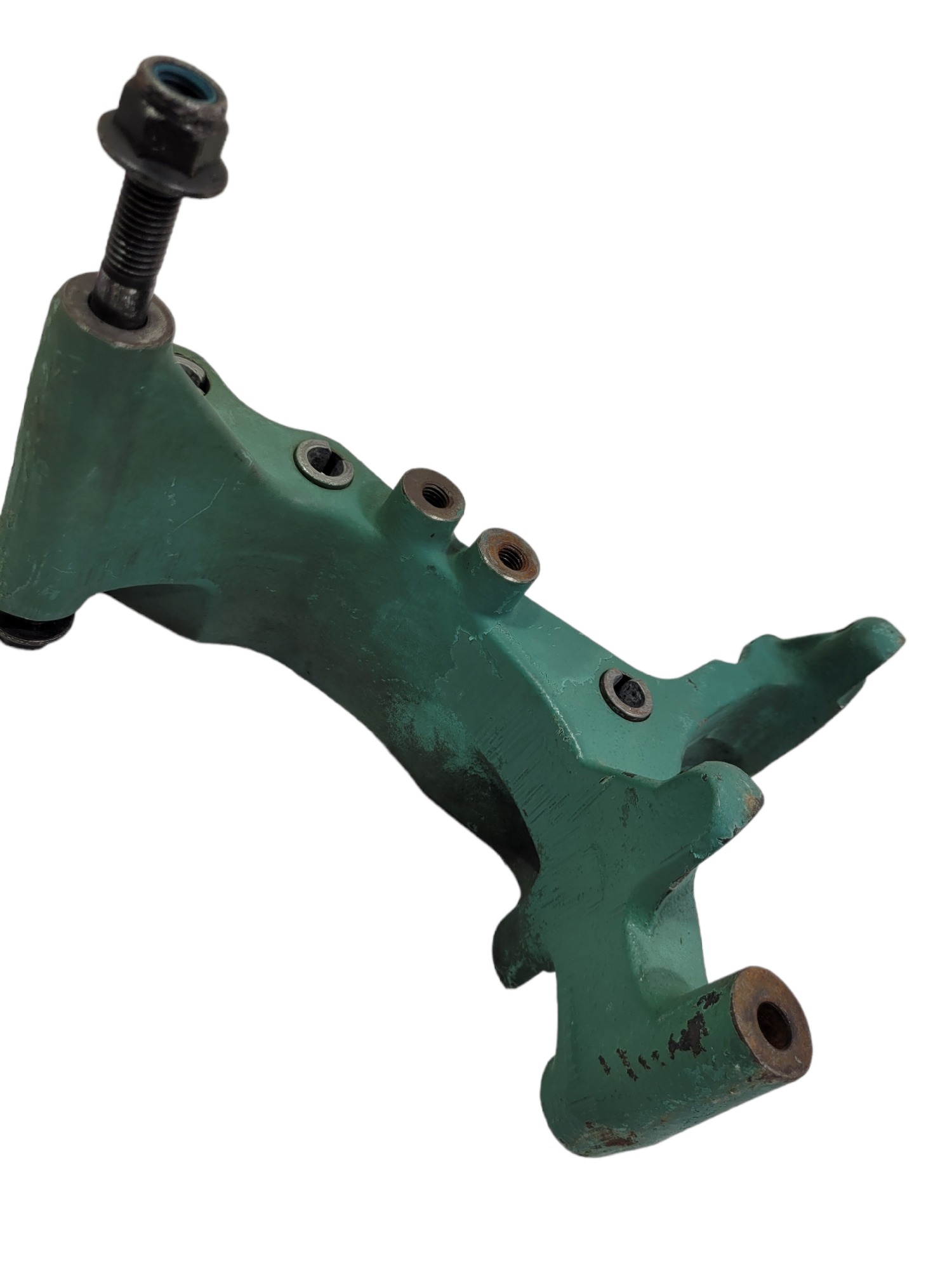 Suporte Alternador Volvo Fh 4