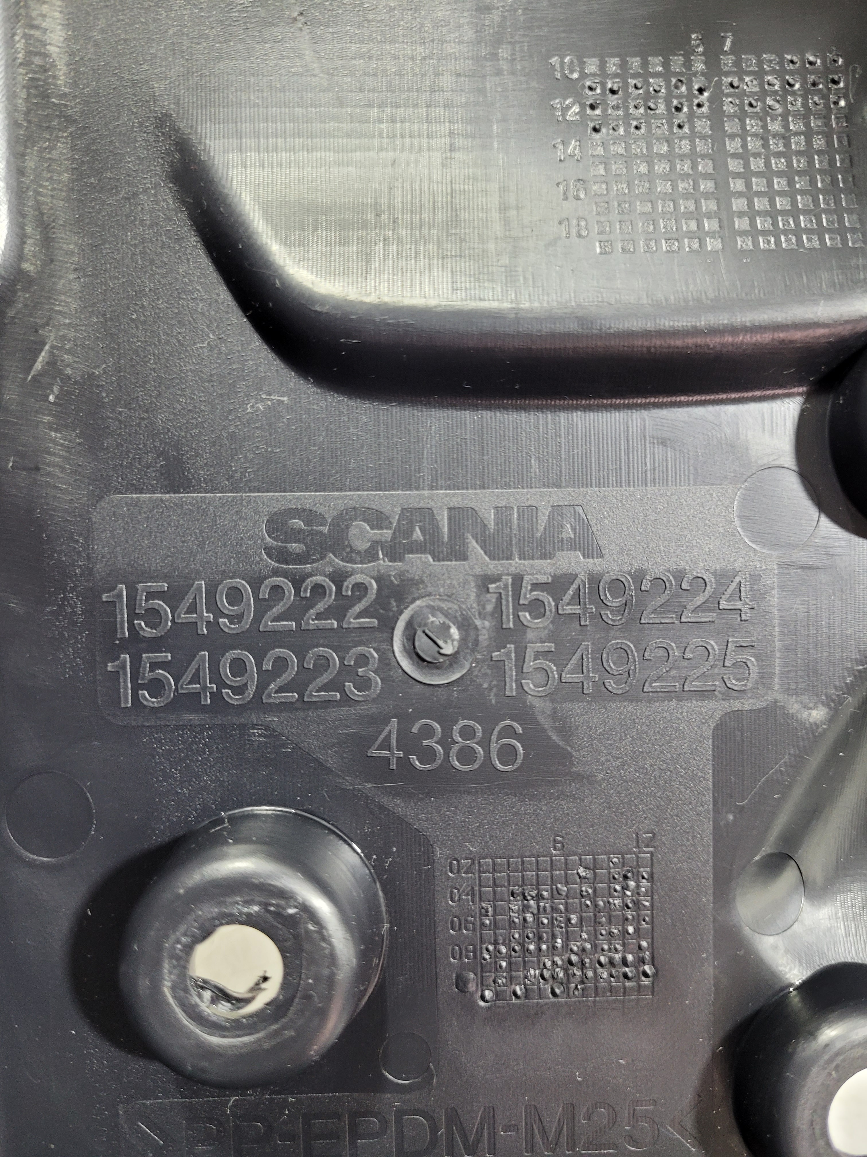Acabamento Coluna Direção Scania  N 1549222 6