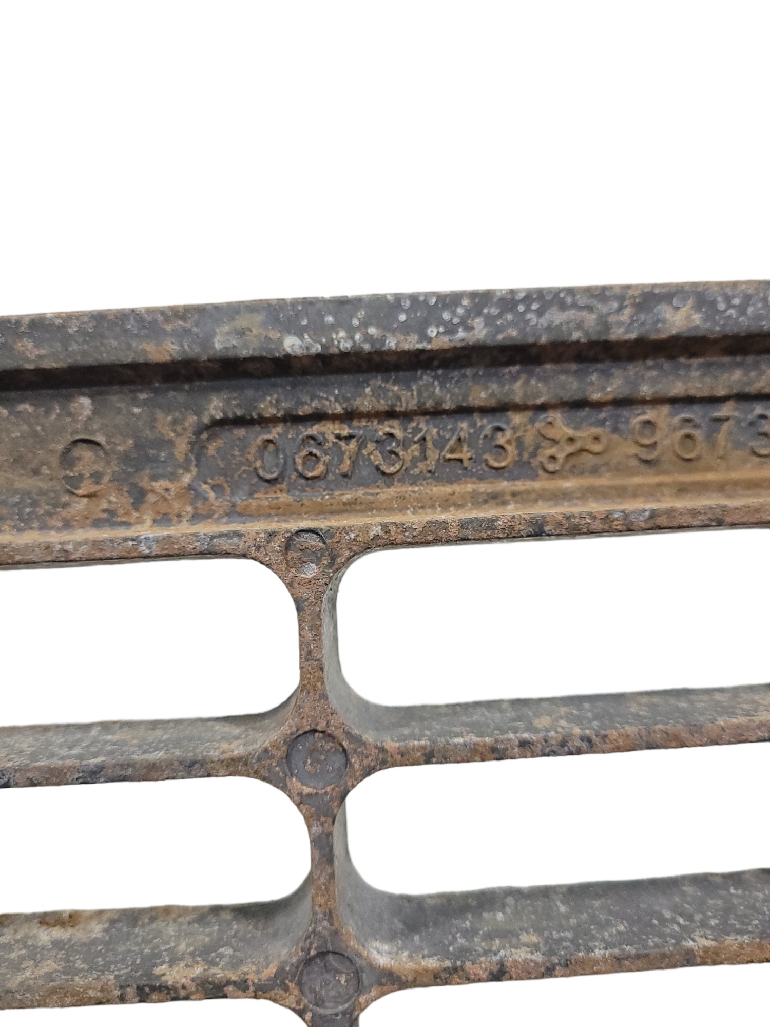 Pisante Estribo Daf 0673143 5
