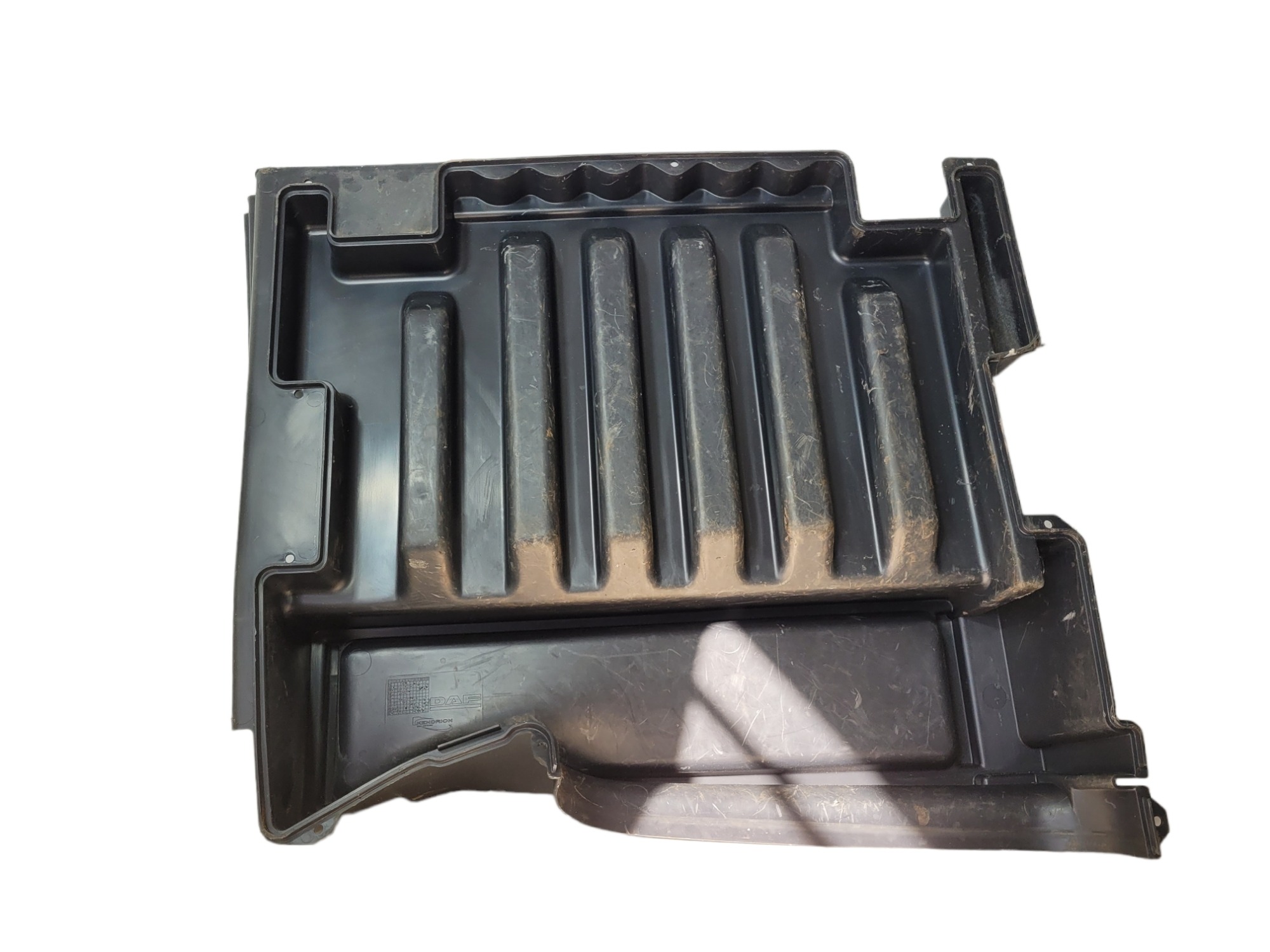 Cobertura Porta Objetos Daf Xf1368672 3