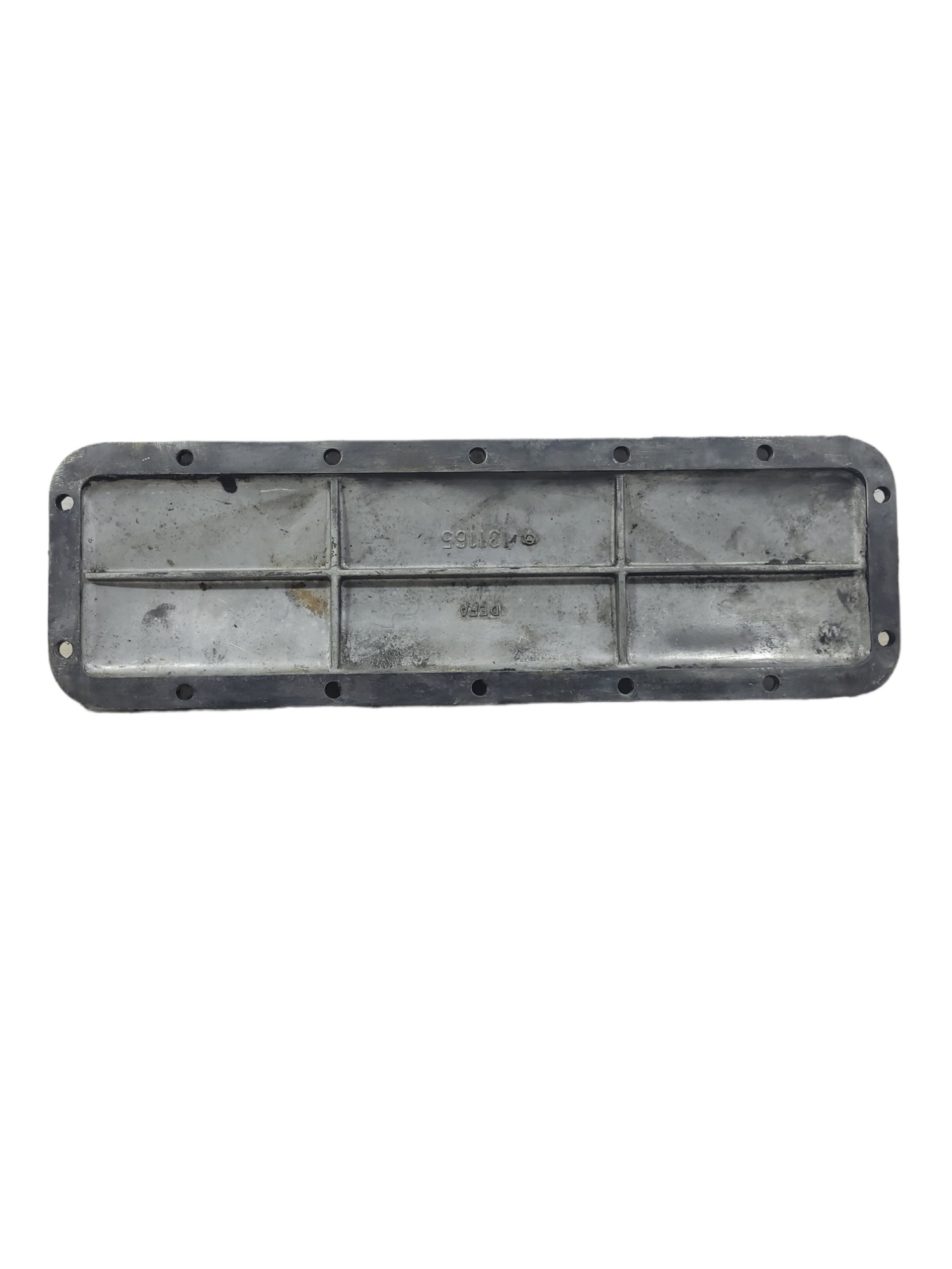 Tampa Lateral Motor Scania 131165 3