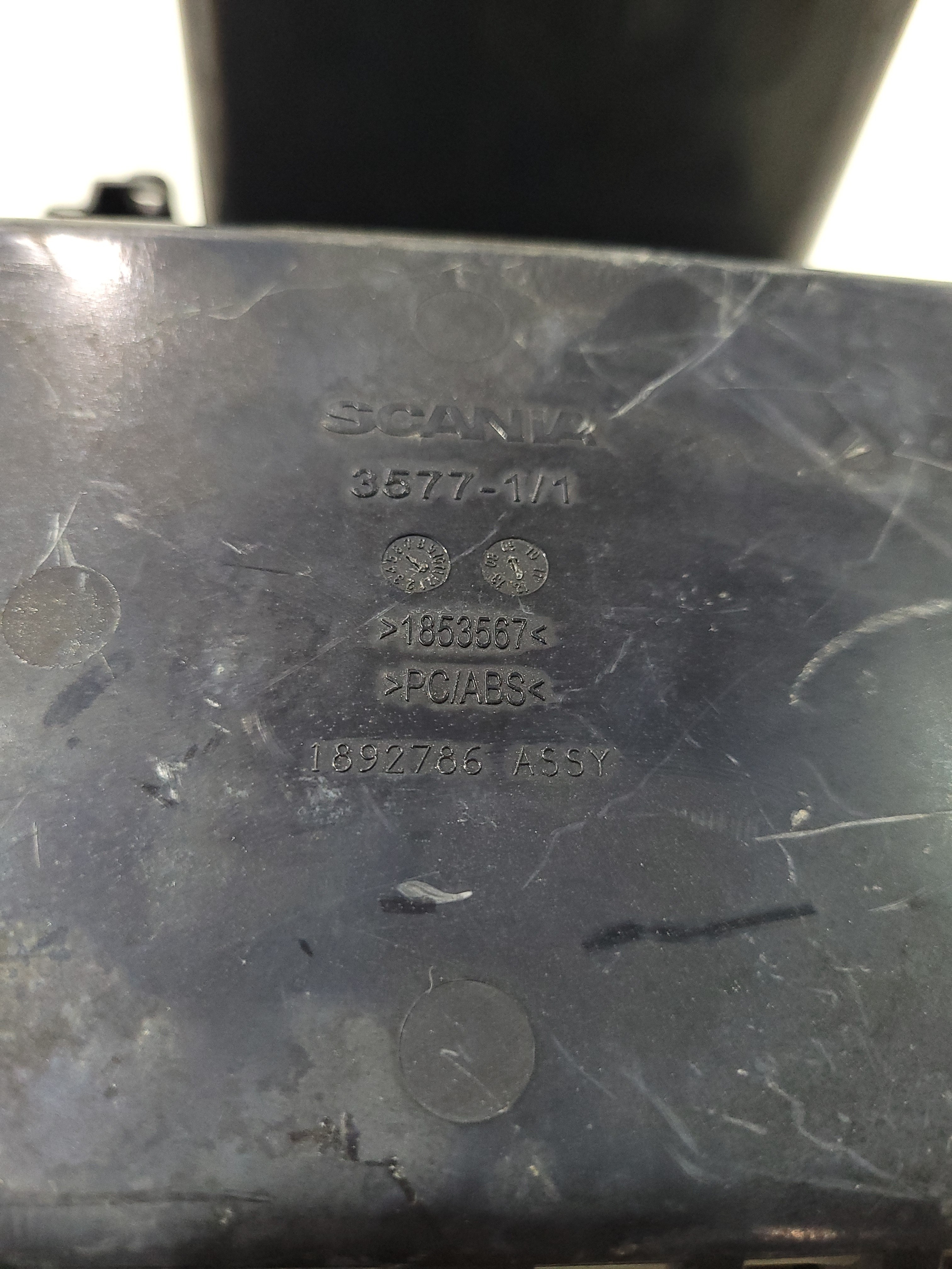 Porta Objetos Scania R440n 1853567 5