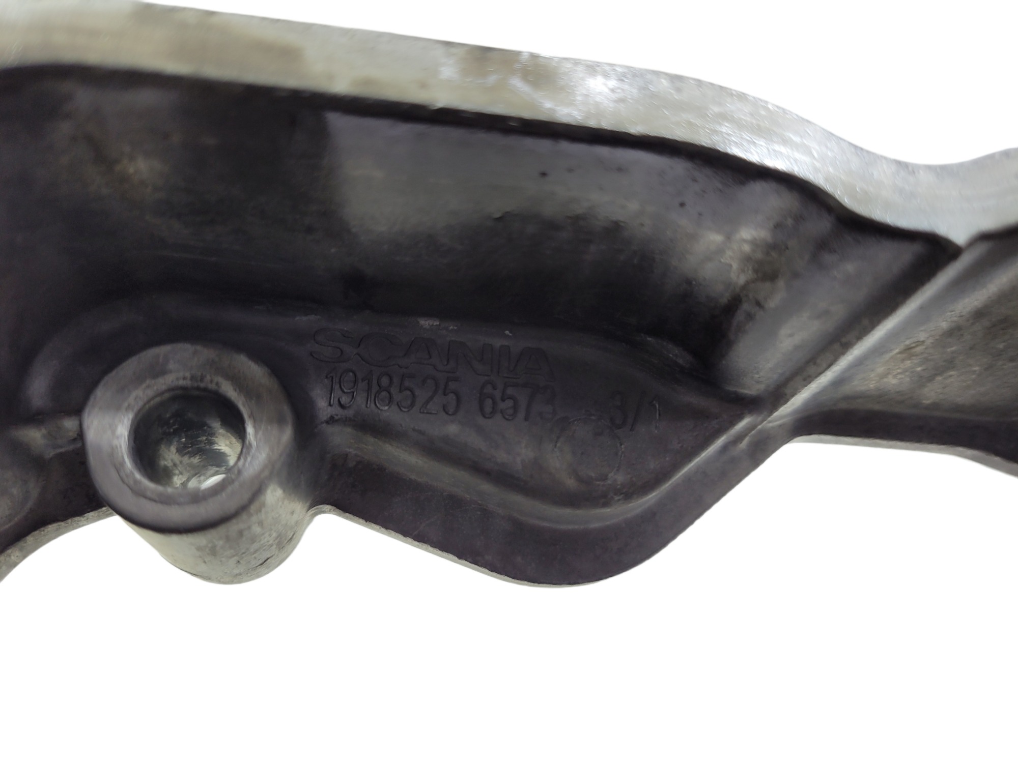 Sobretampa Válvula Inferior Motor Scania 440 1918525 6