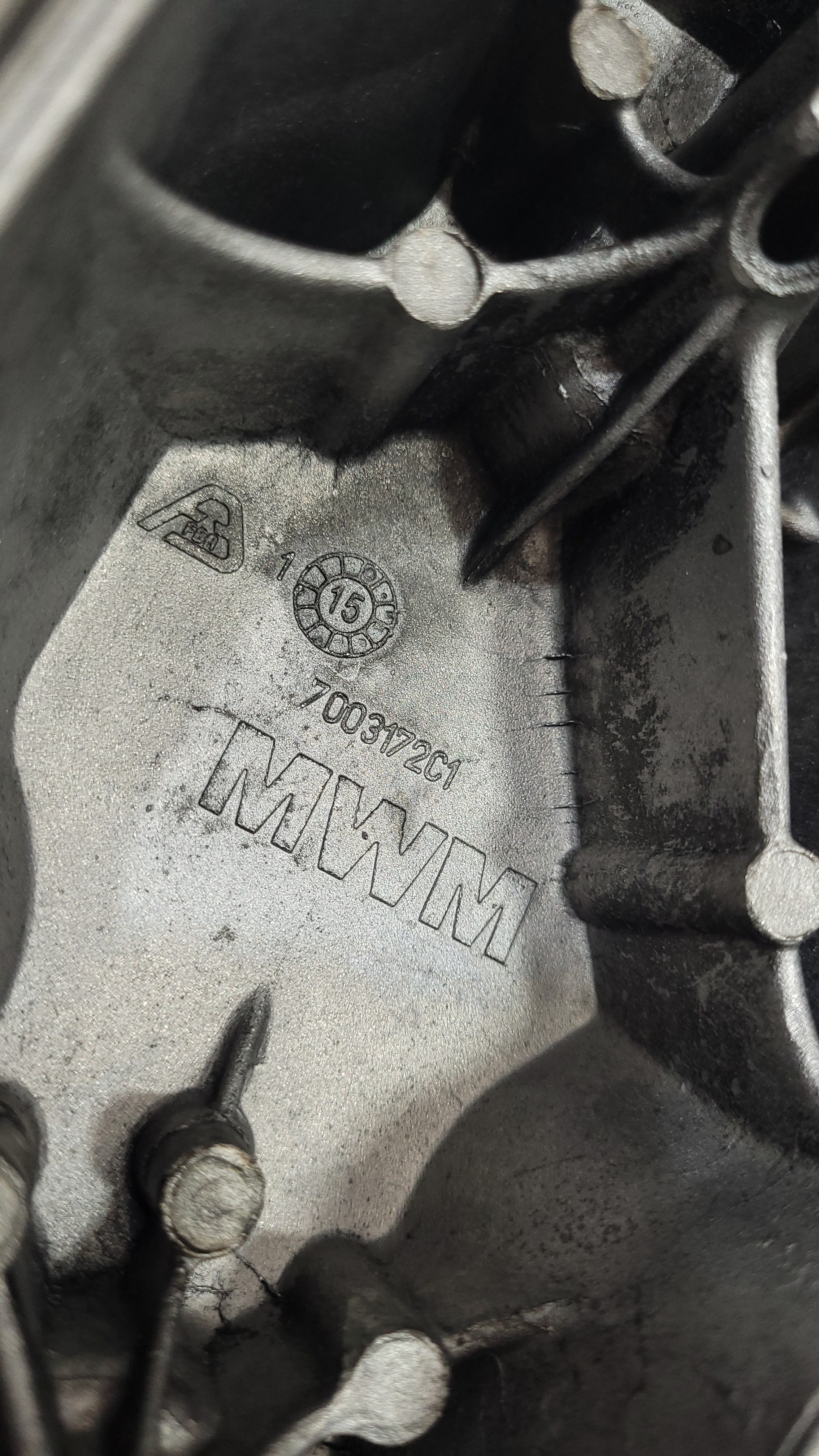 Tampa Valvula Motor Mwm 7003172c1 5
