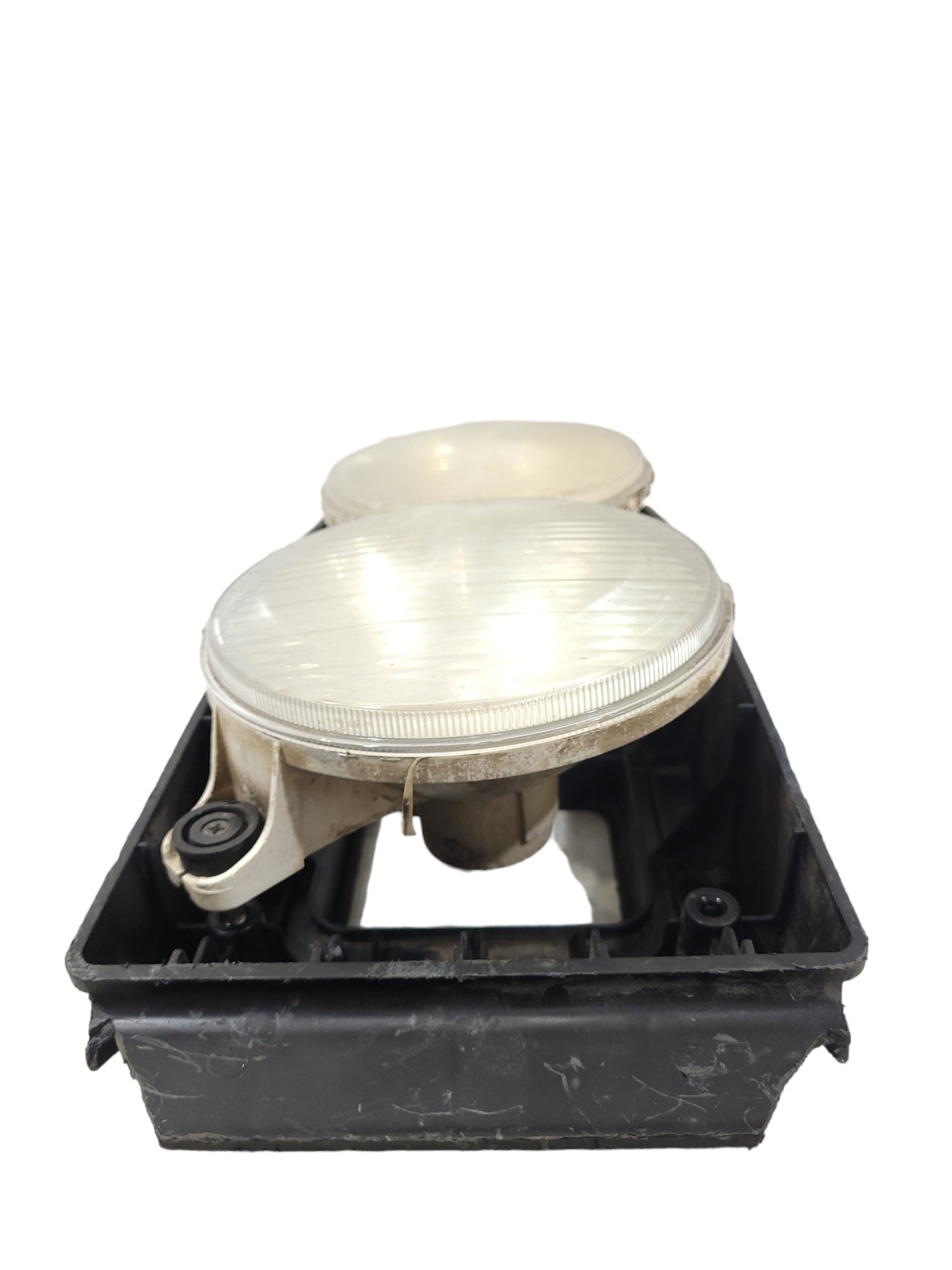 Farol Duplo M Benz 1620 3