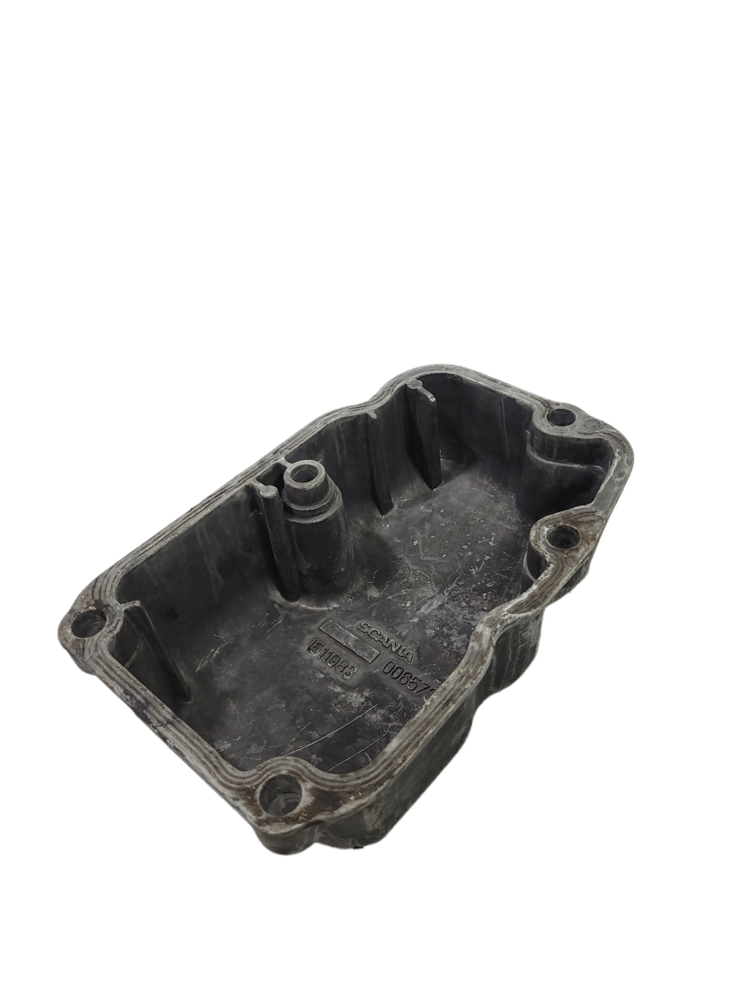 Tampa De Valvula Superior Sem Furo Scania R4201511983 4