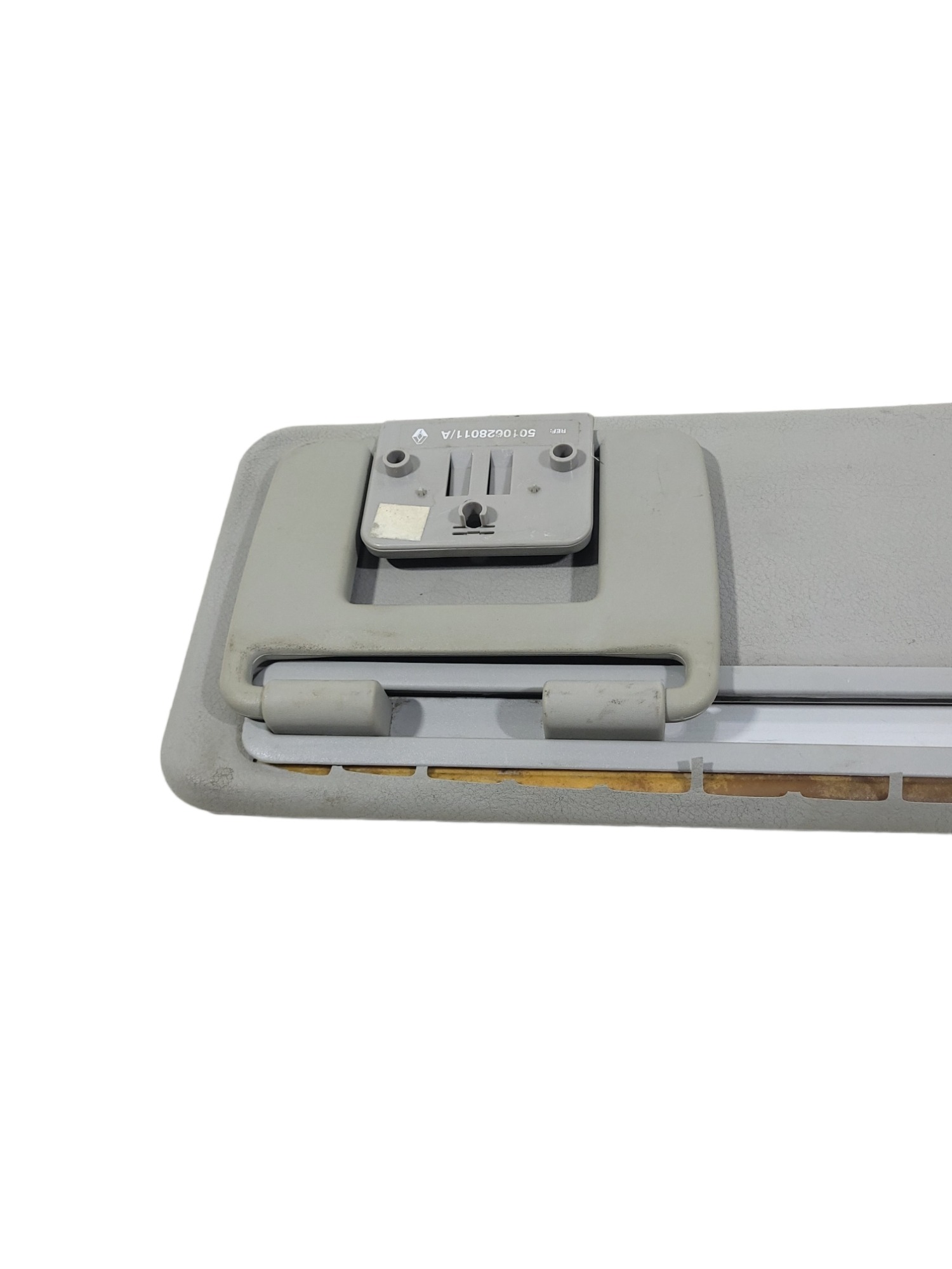 Quebra Sol Lateral Esquerdo Volvo Vm5010628011a 7