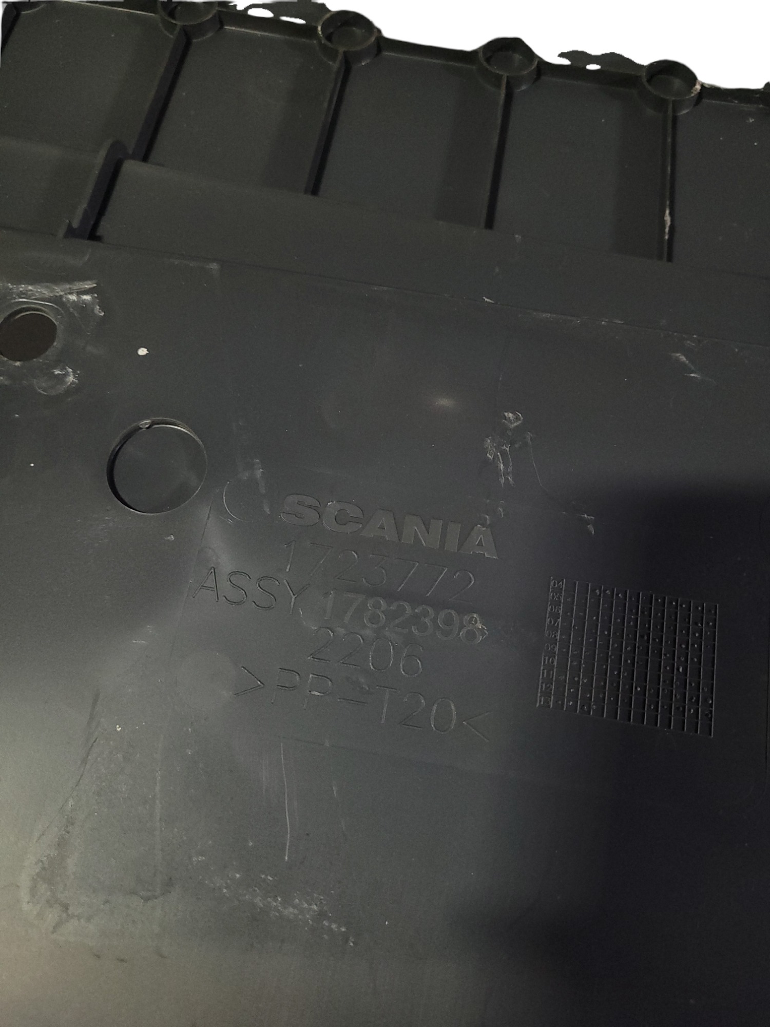 Acabamento Túnel Central Cabine Scania R Série 5 1723772 5