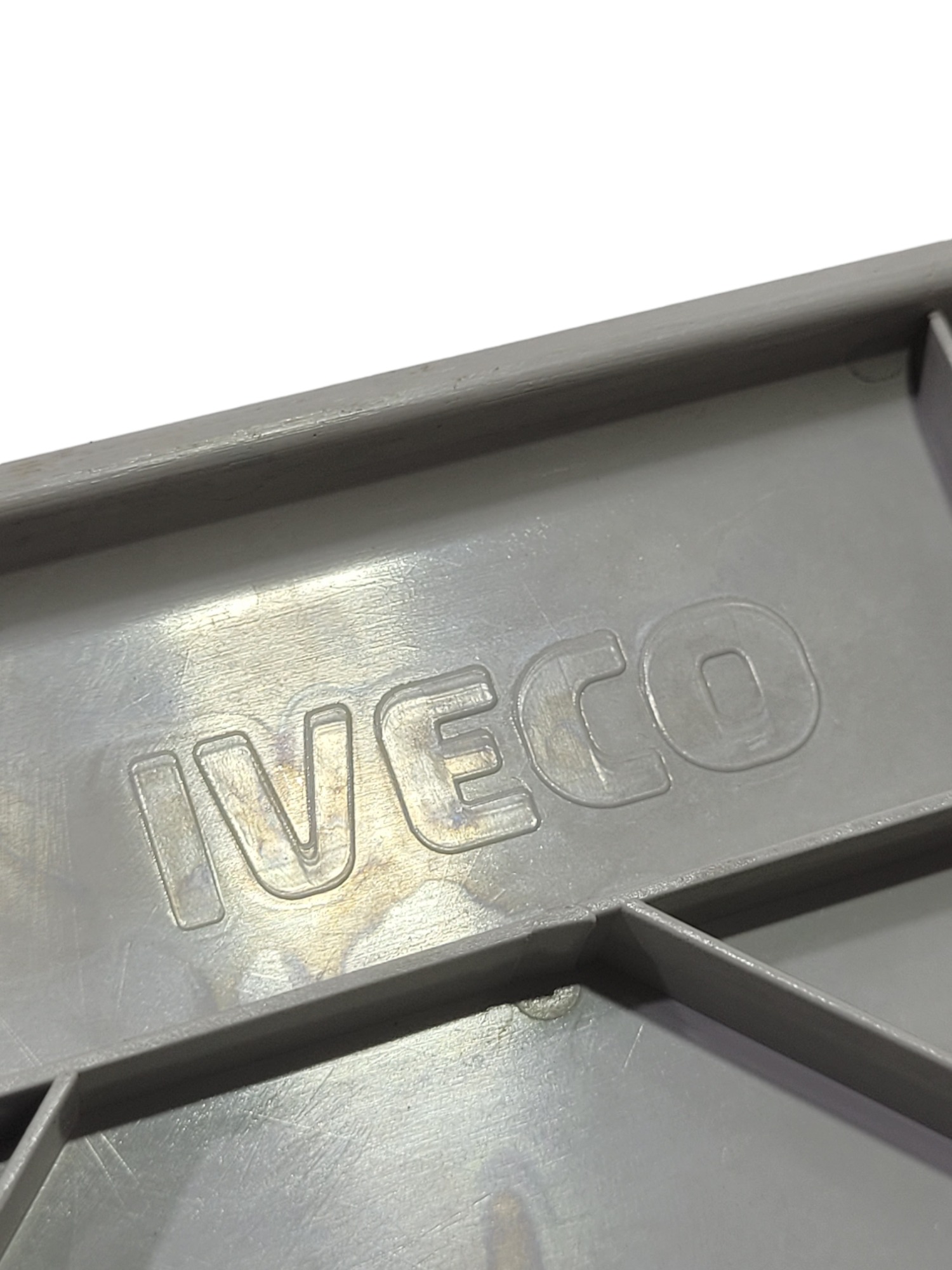Tampa Console Teto Iveco Stralis 504092915 5