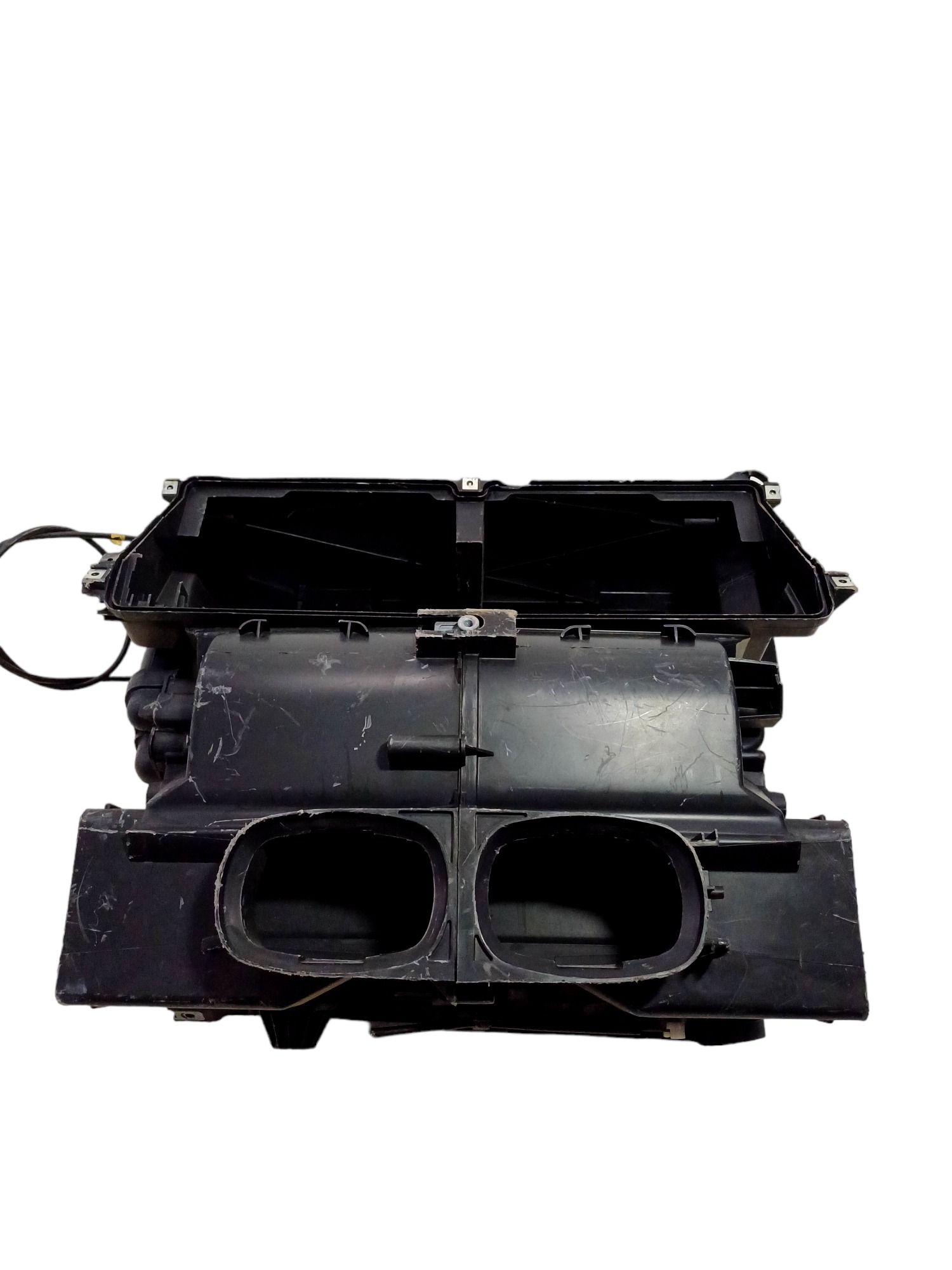 Caixa De Ar Volvo Vm 3