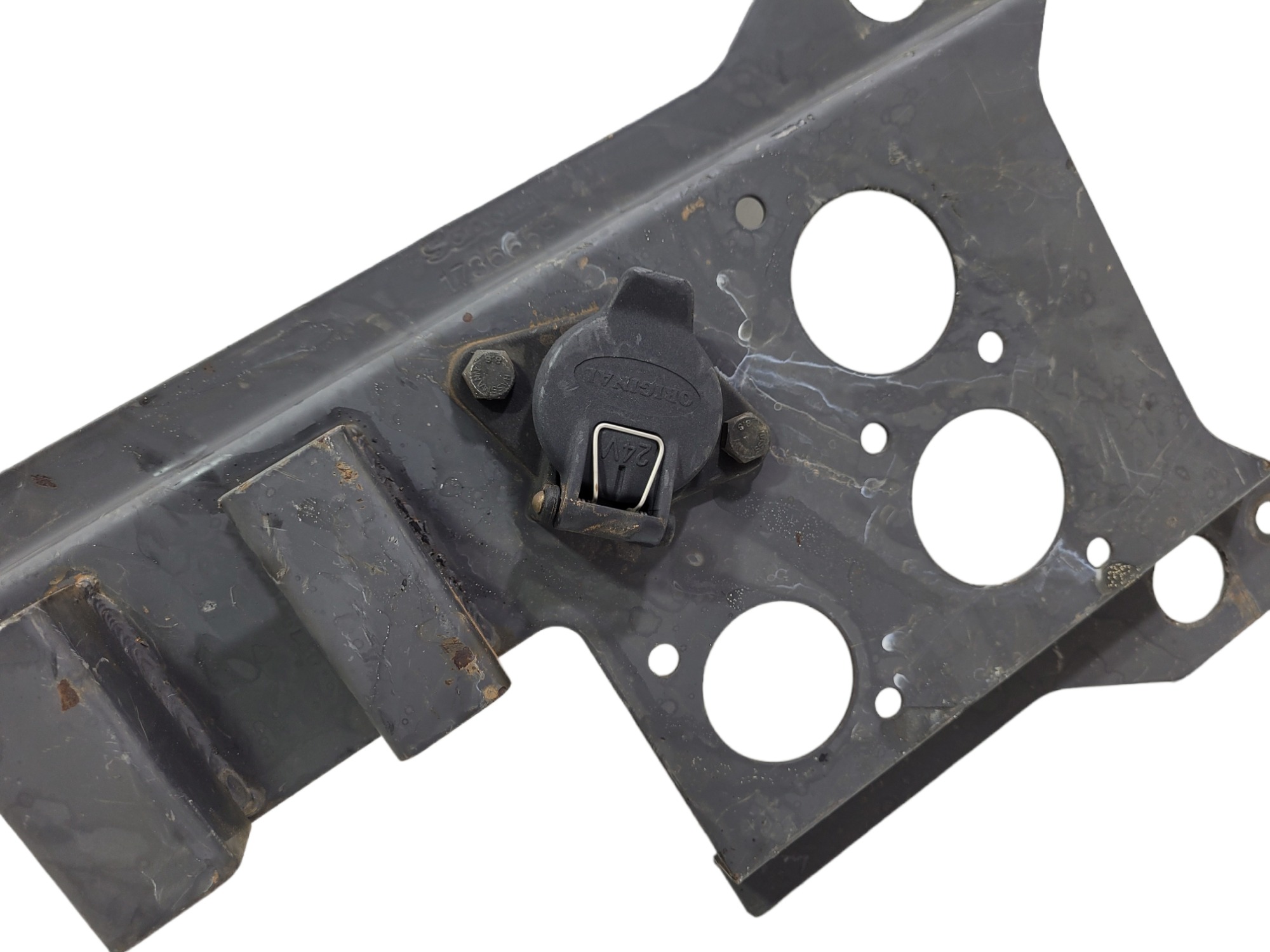 Chapa Tomada Ar Traseira Reboque Scania S4  1736658 2