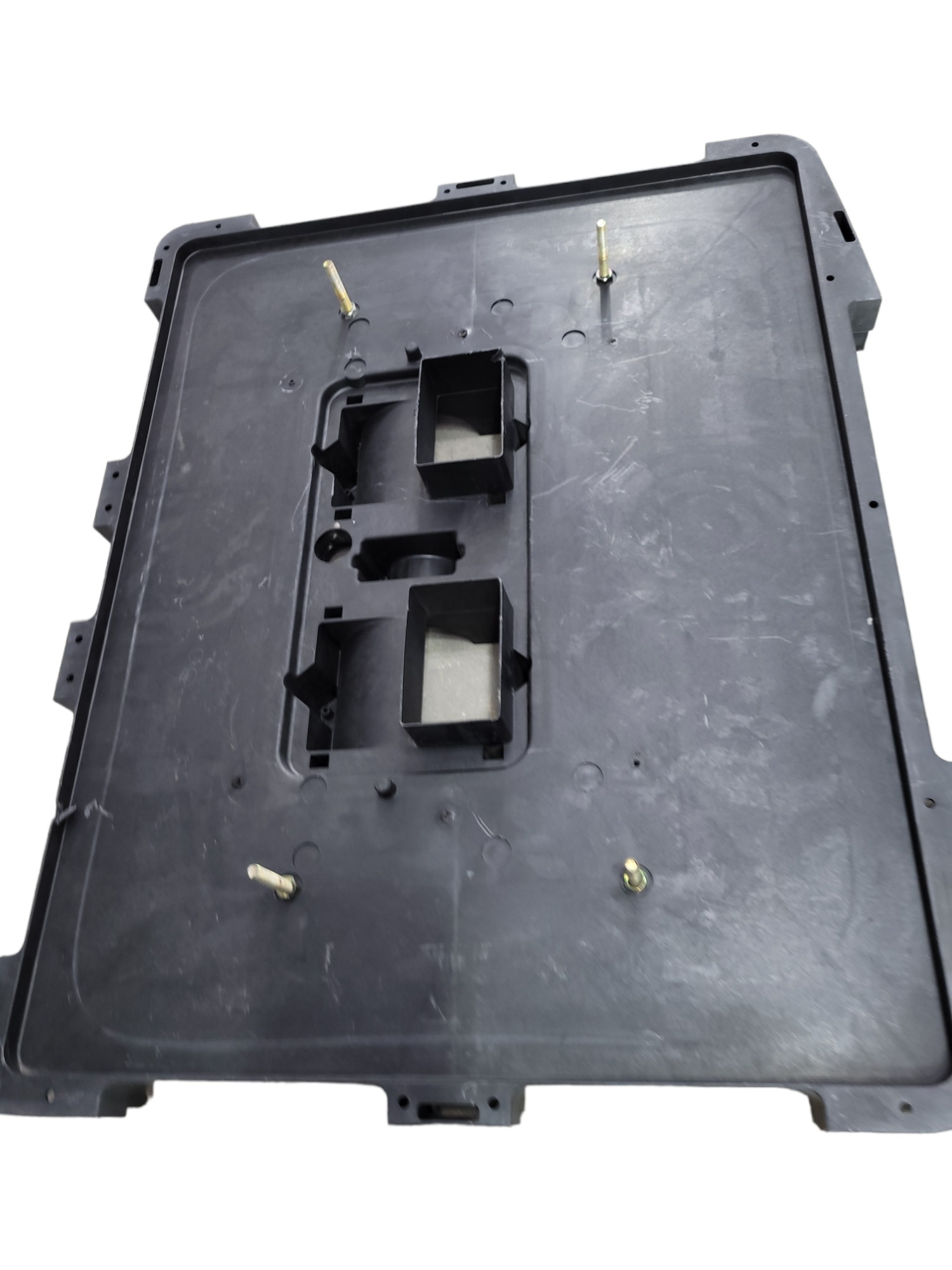 Suporte Do Climatizador Volvo 7