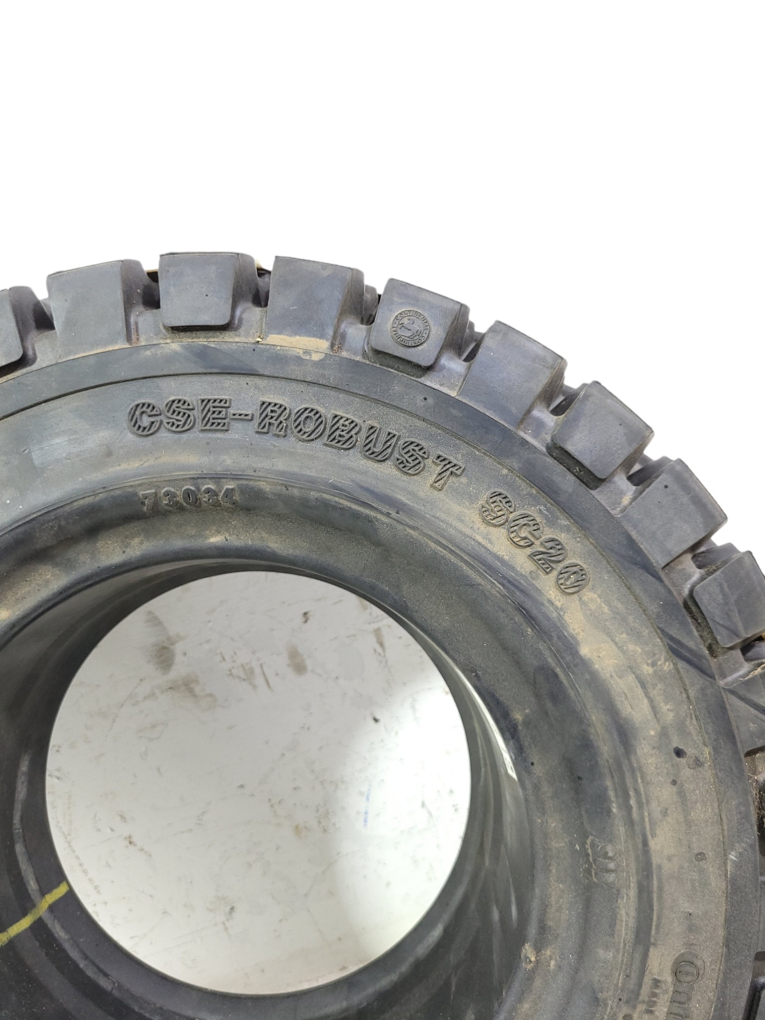 Pneu Continental Cse Robust Maciço 400 8  3 3