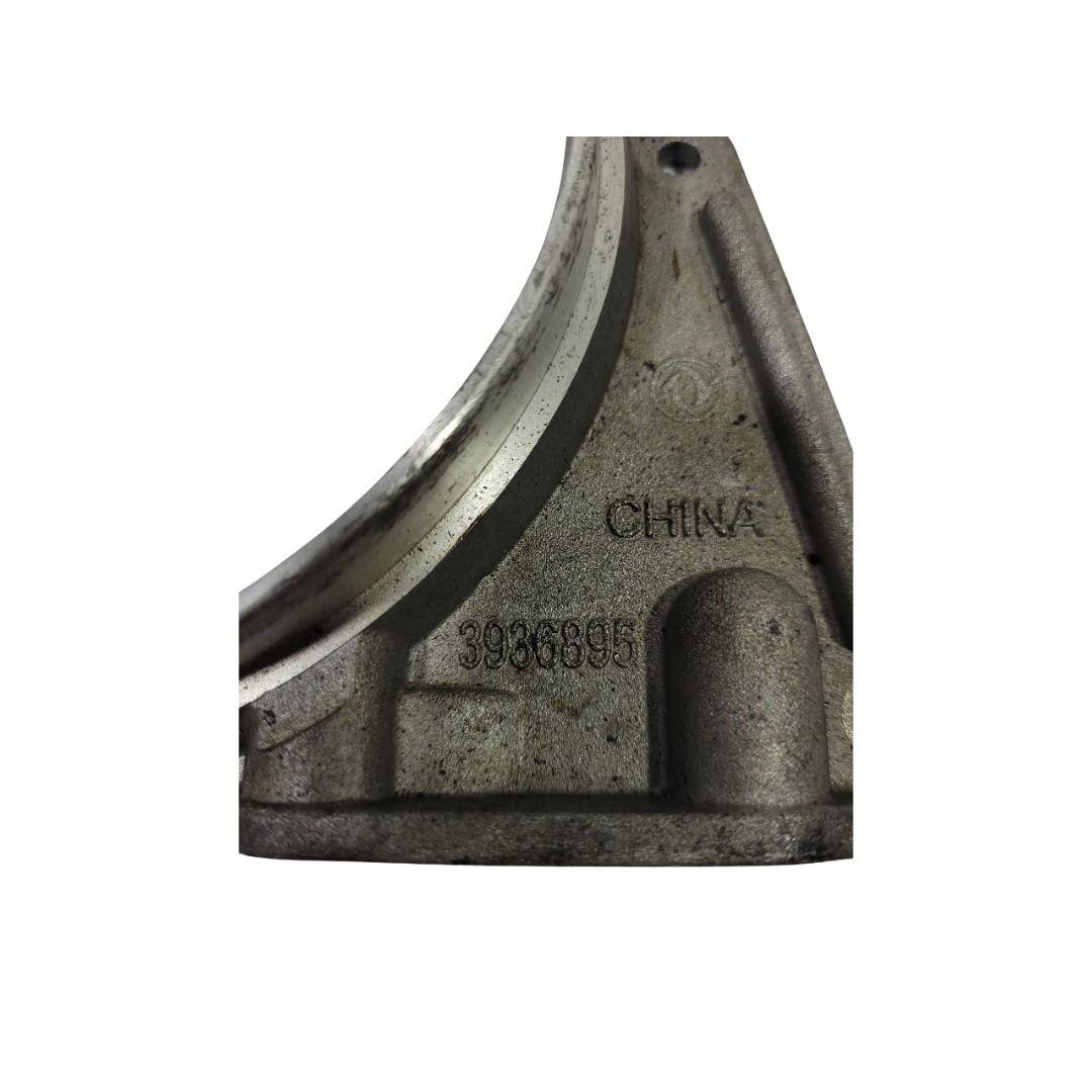 Tampa Traseira Retentor Motor Cummins F4000  3936895 5