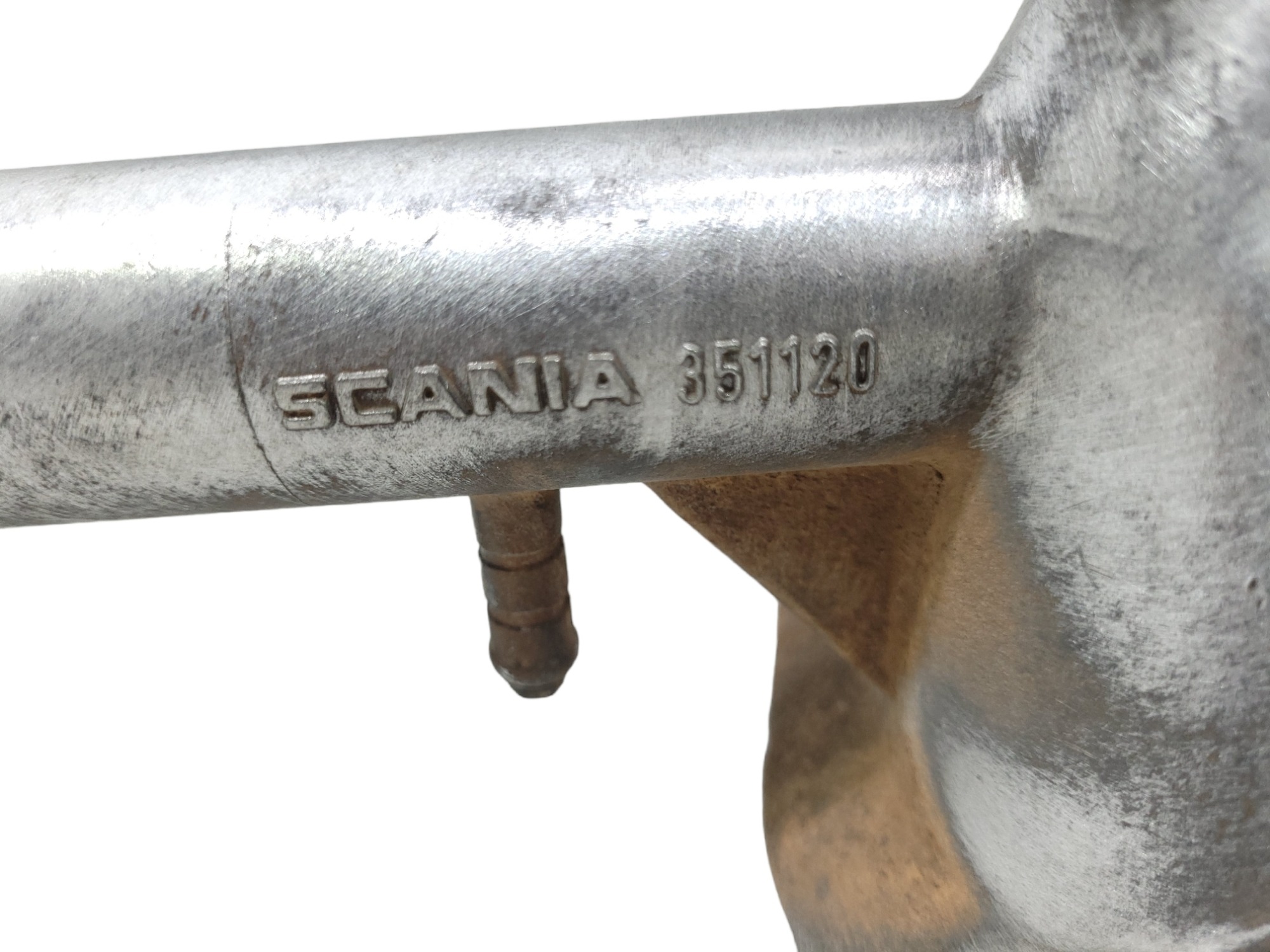 Tubo Válvula Termostática Scania 112 351120 5