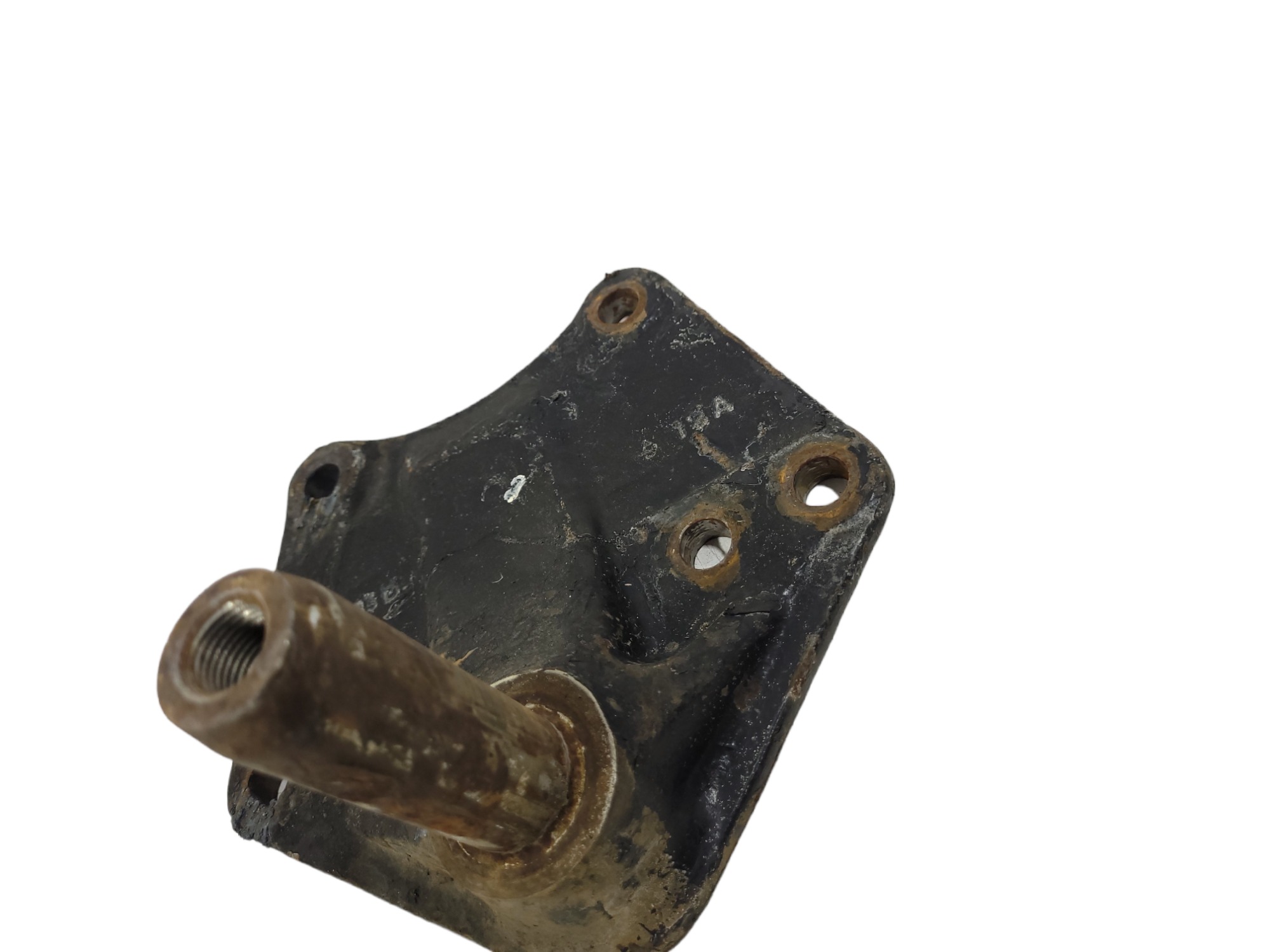 Suporte Mola Traseira Ford Cargo Xc455785 3