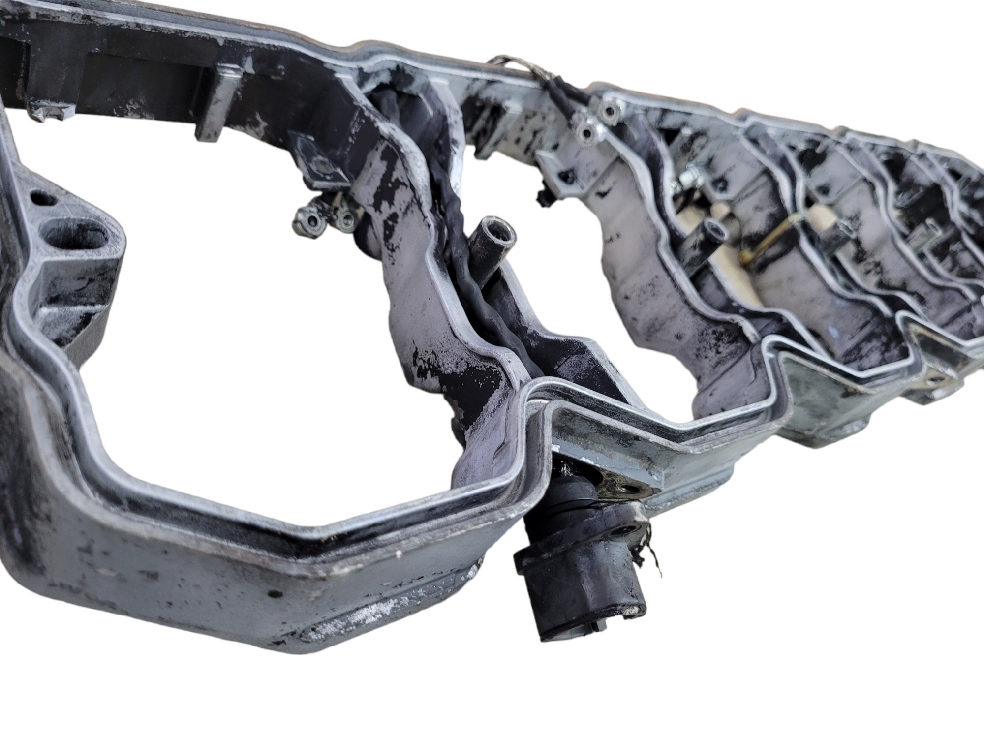 Base Tampa Cabeçote Motor Cummins Ford Cargo 4938658 4