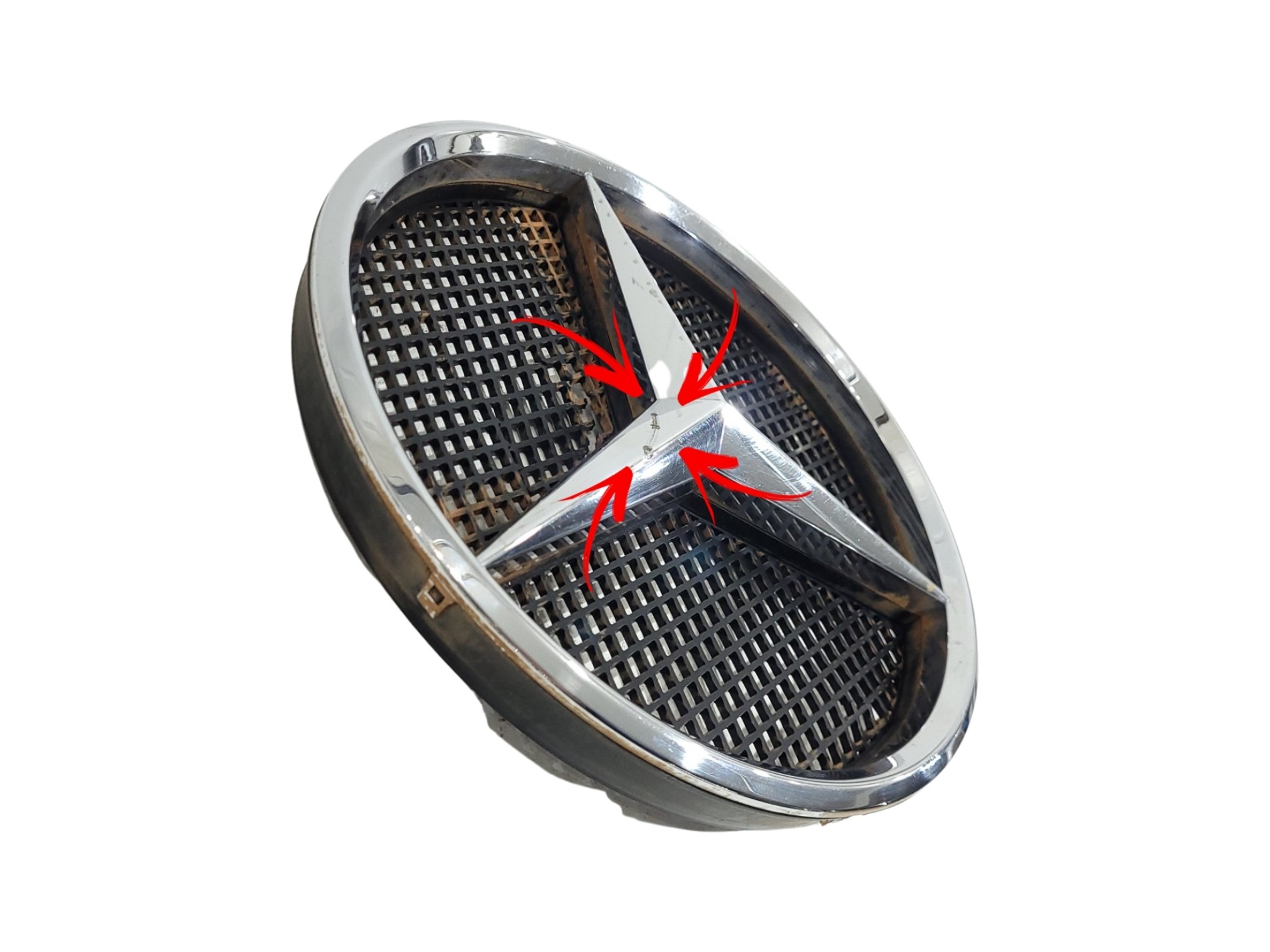 Emblema Grade Dianteira M Benz Axor 2831 2007 A9448100018 6