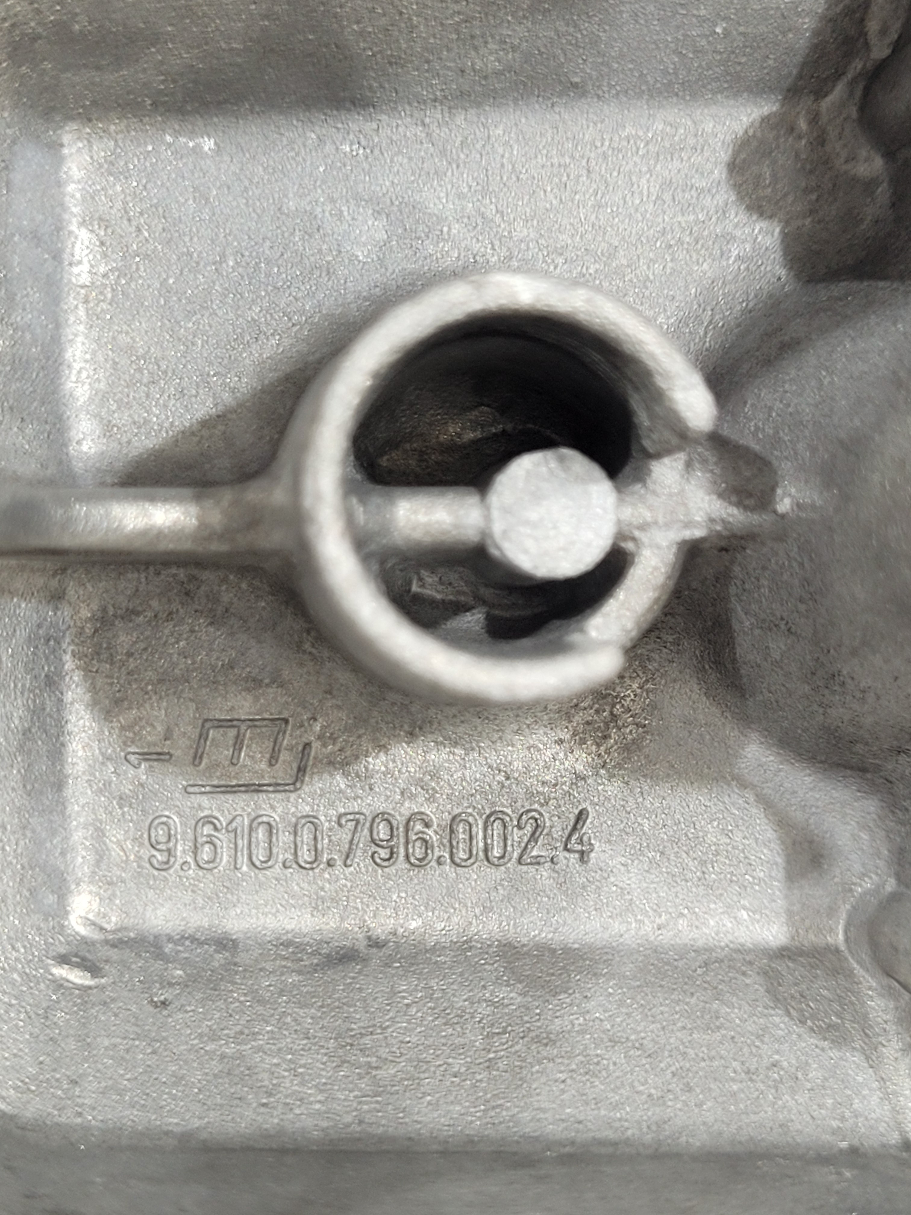 Tampa Válvula Motor Mwm 961007960024 5