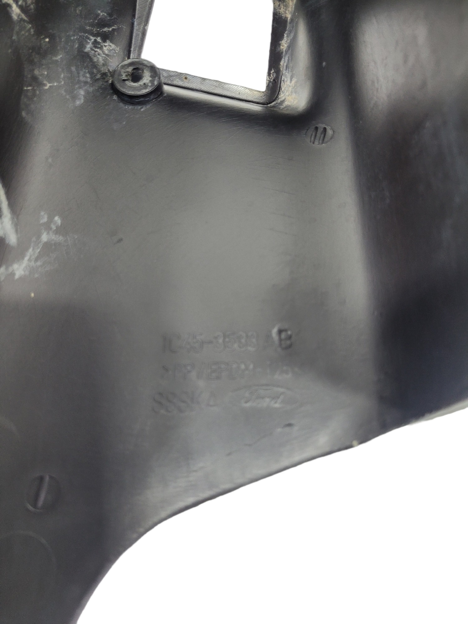 Acabamento Coluna Cargo 6