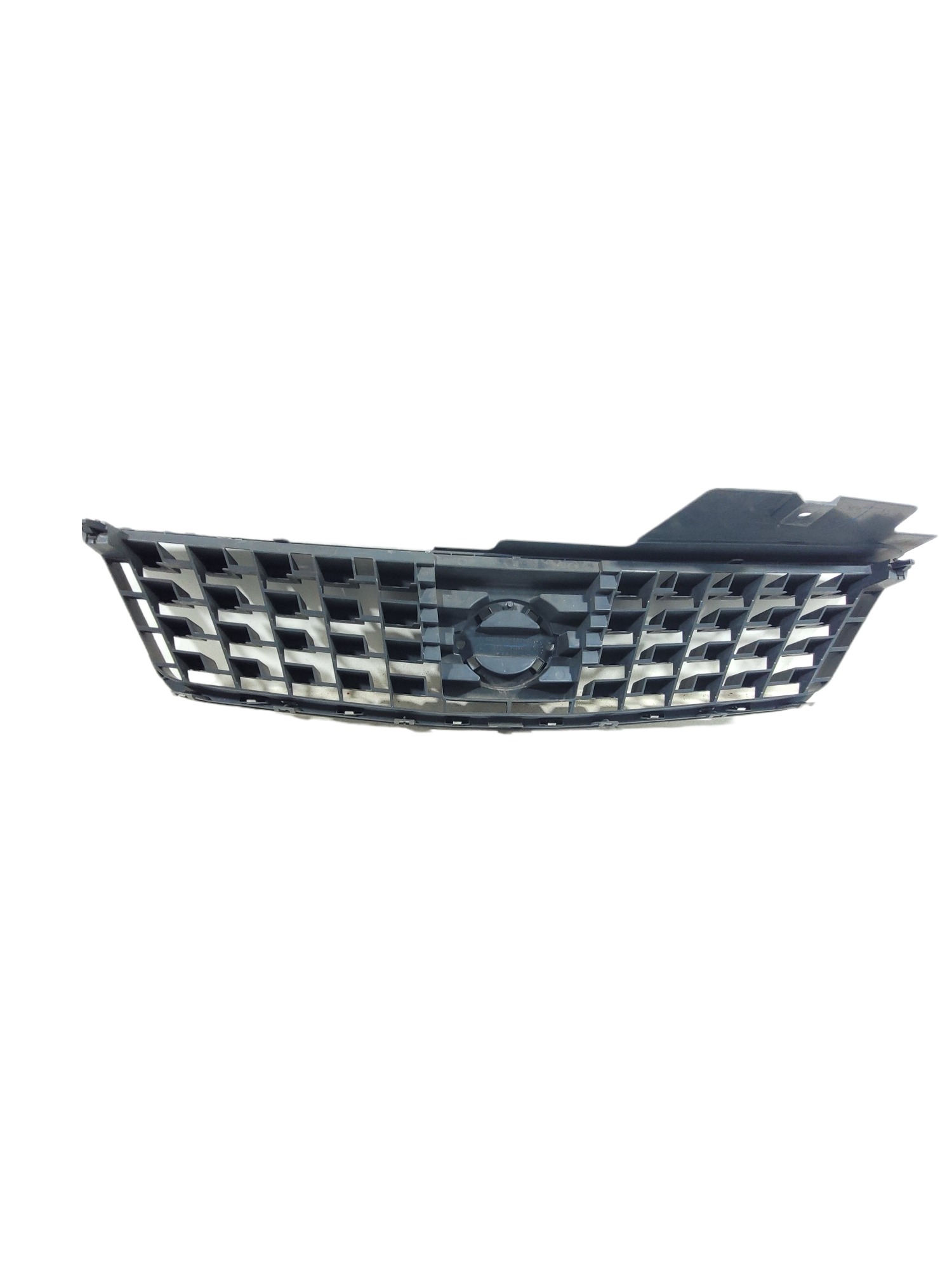 Grade Parachoque Nissan Sentra 62070et00001 – Br Peças