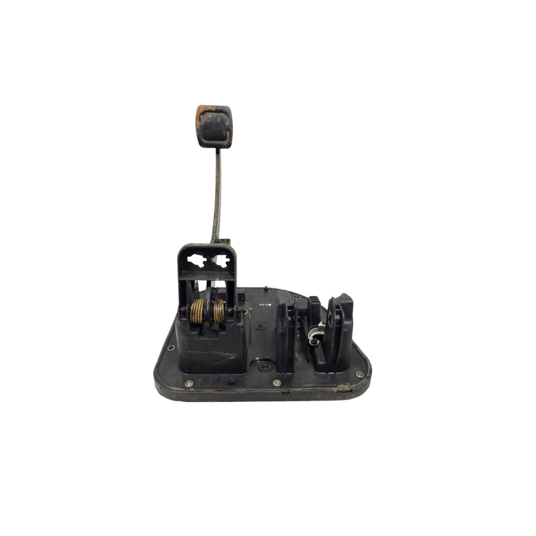 Suporte Da Pedaleira Com Pedal De Freio :  5801259320