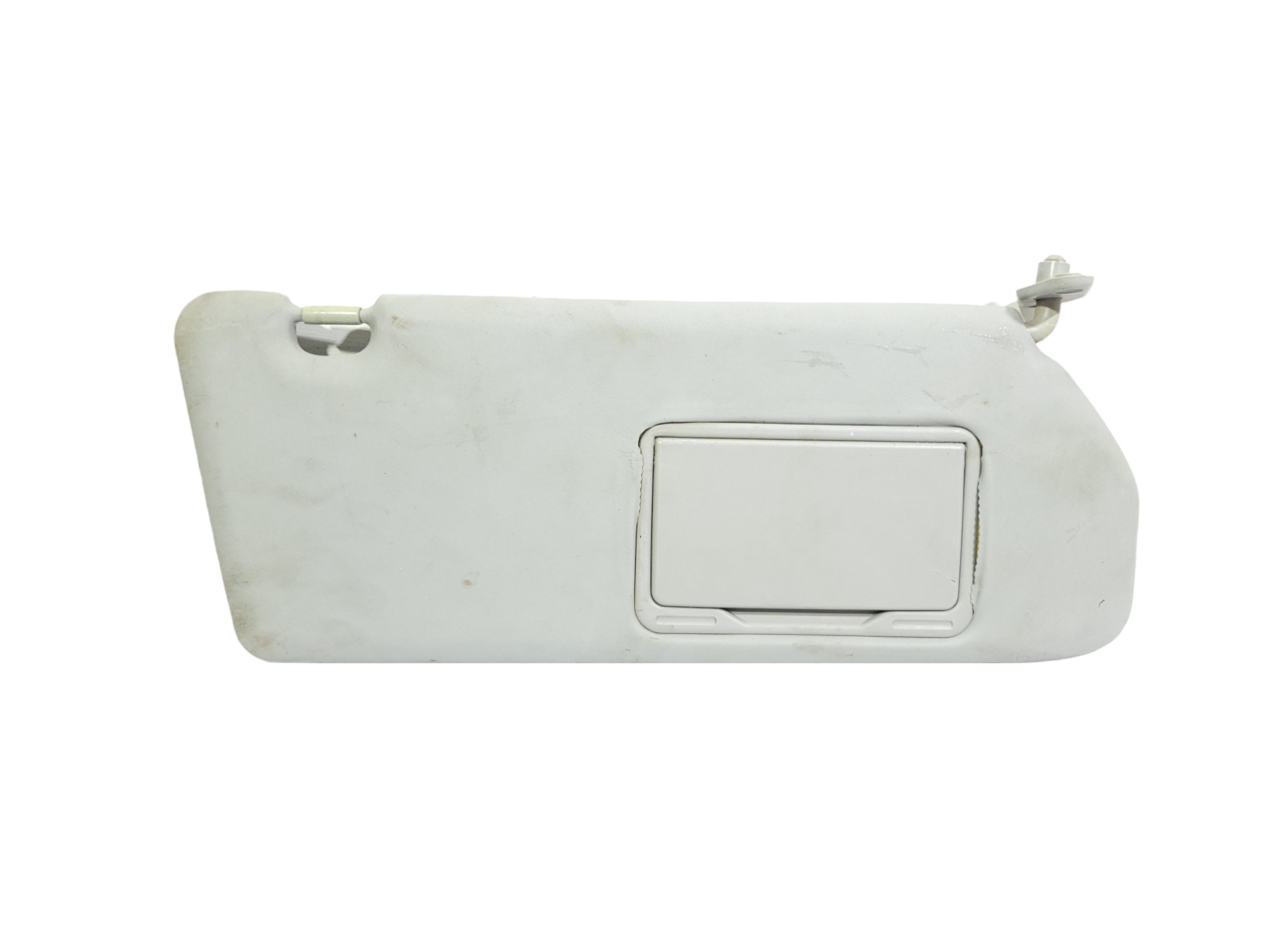 Quebra Sol Pajero Tr4 – Ac009700
