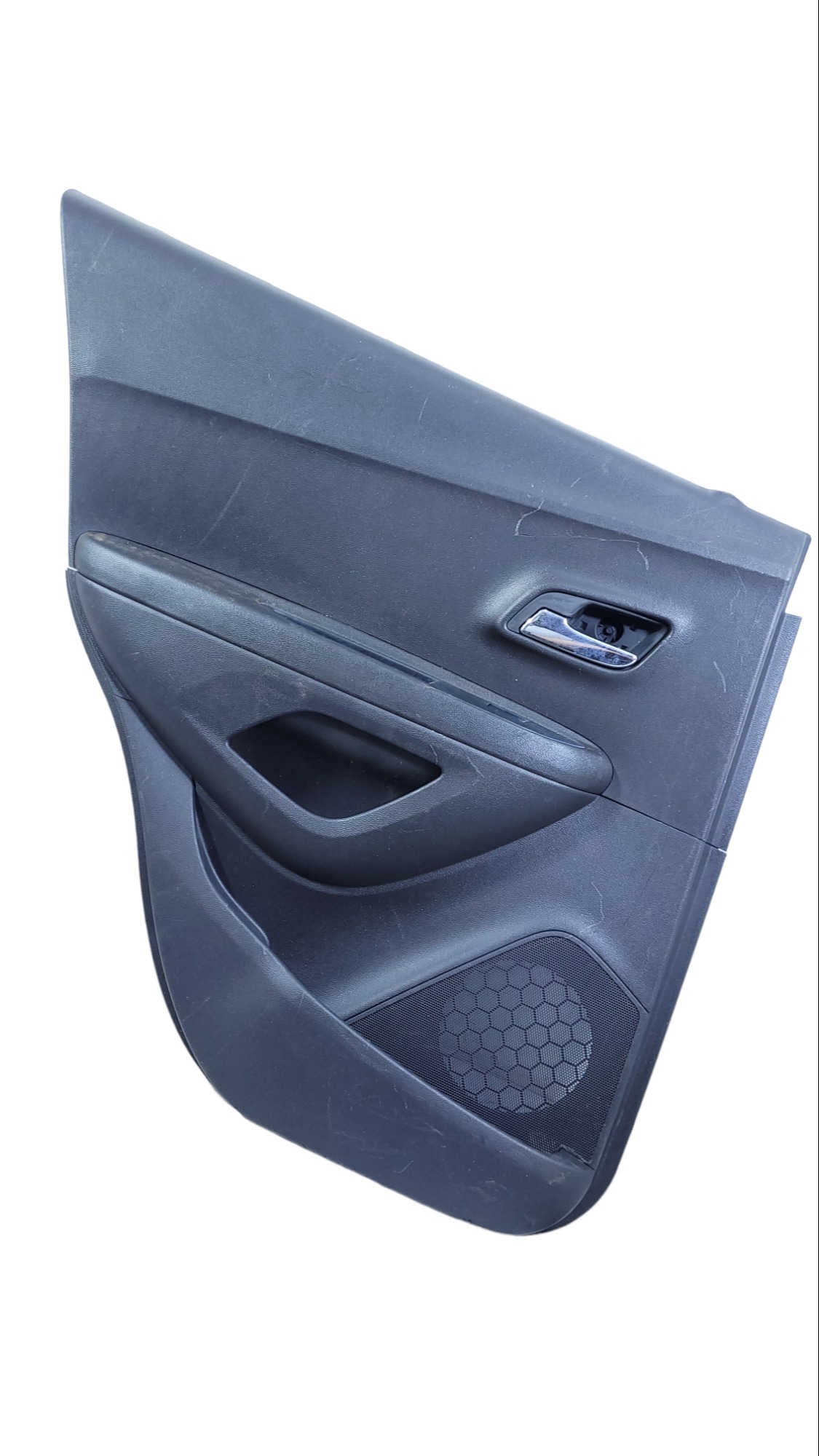 Forro Porta Traseira Esquerda Gm Tracker L0212152