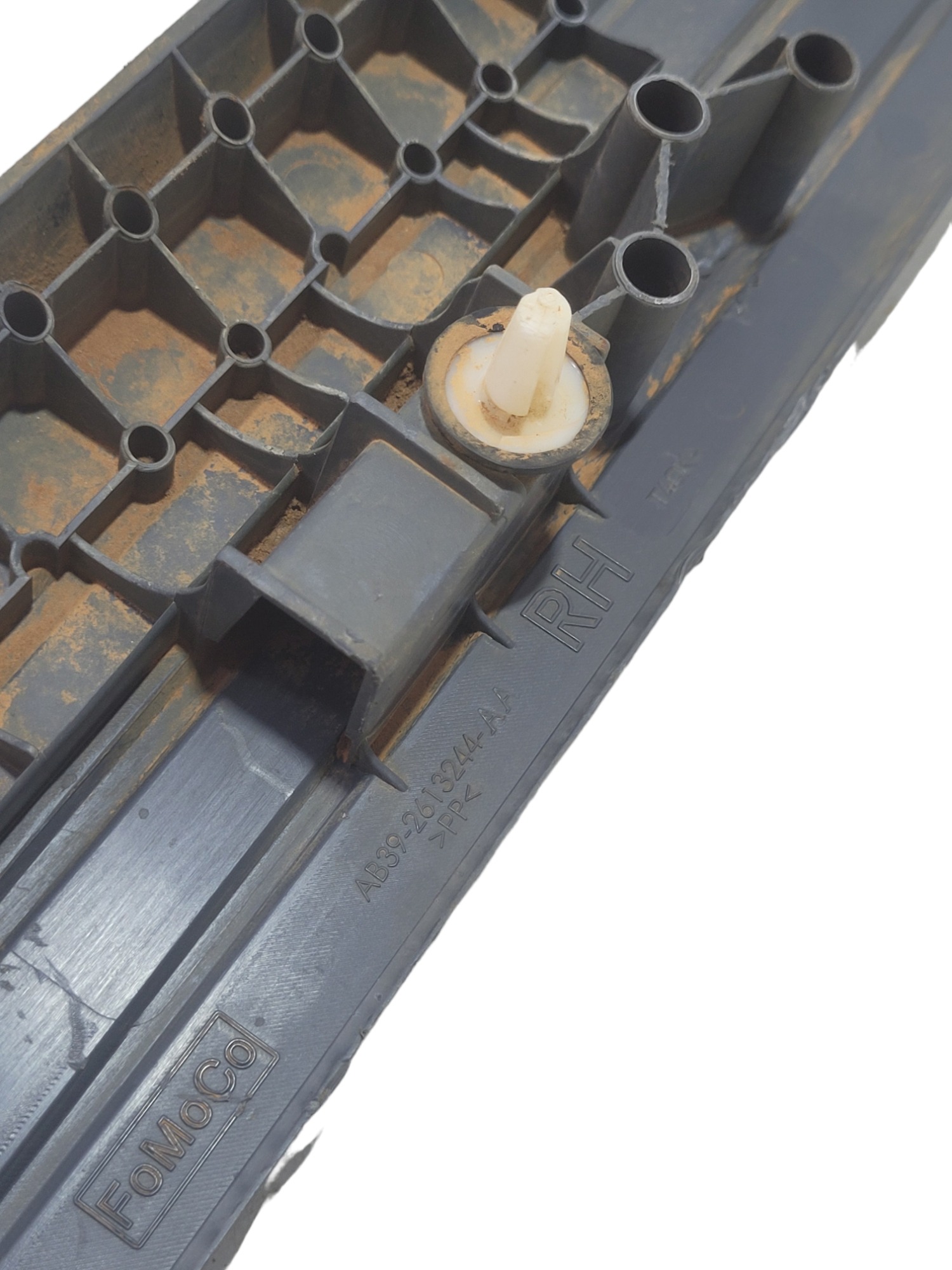 Soleira Porta Traseira Direita Ford Ranger Ab392613244 Não Se