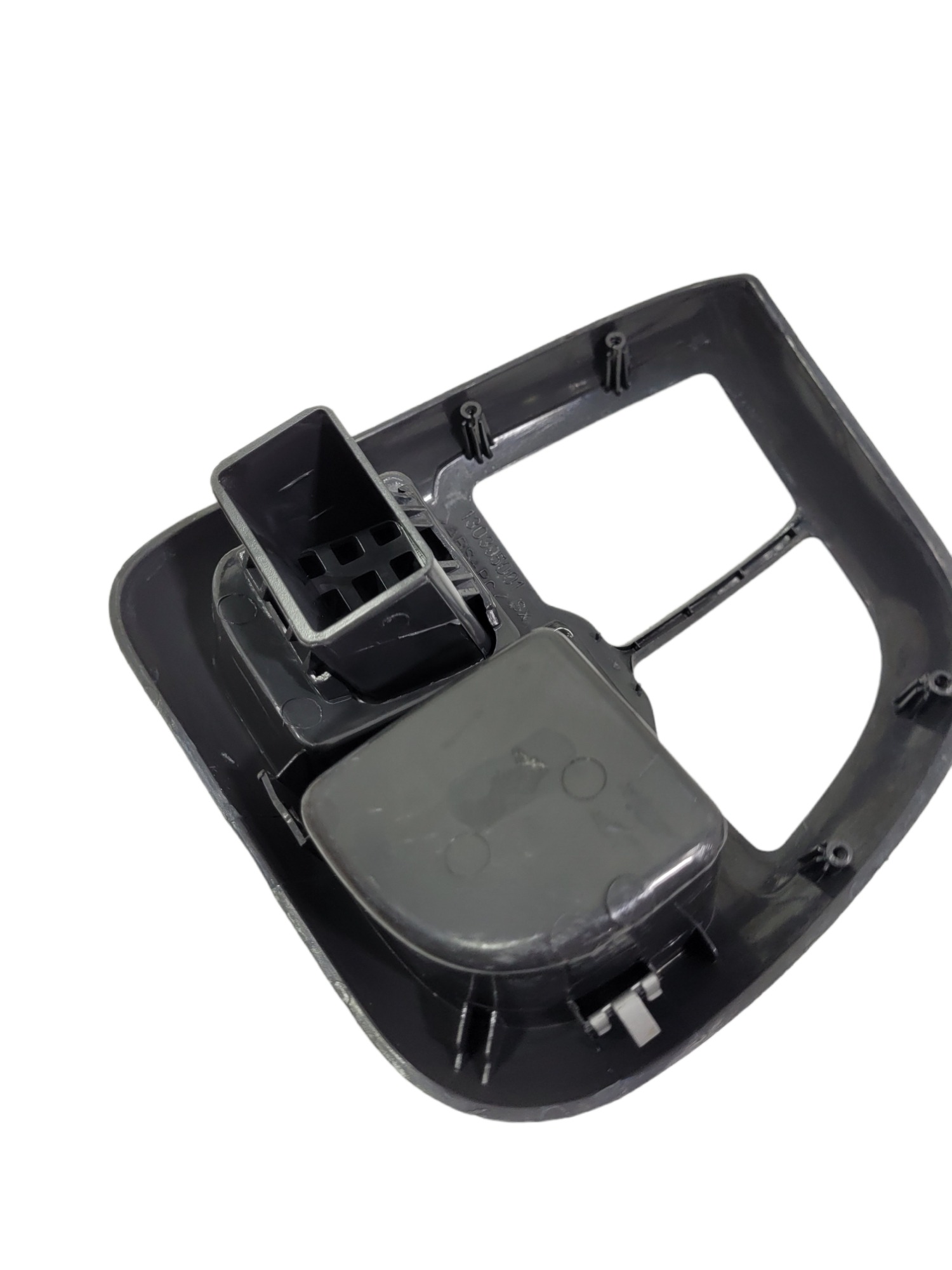 Moldura Difusor De Ar Esquerdo Ducato 2.3 130395001
