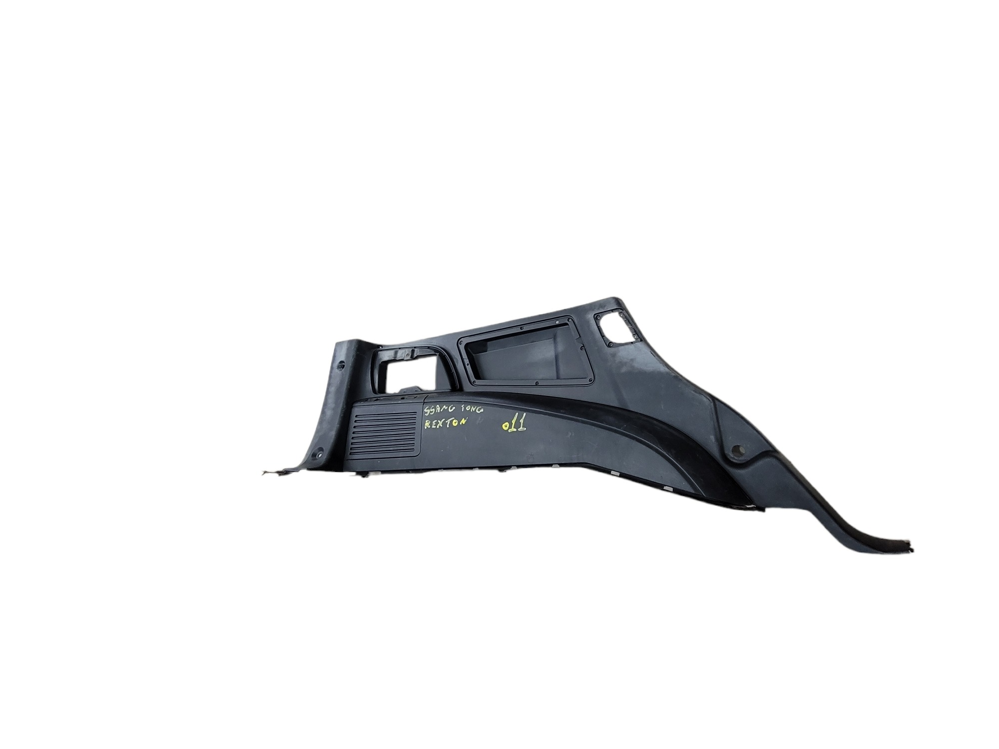 Moldura Interna Lateral Traseira Esquerda Rexton 774300800